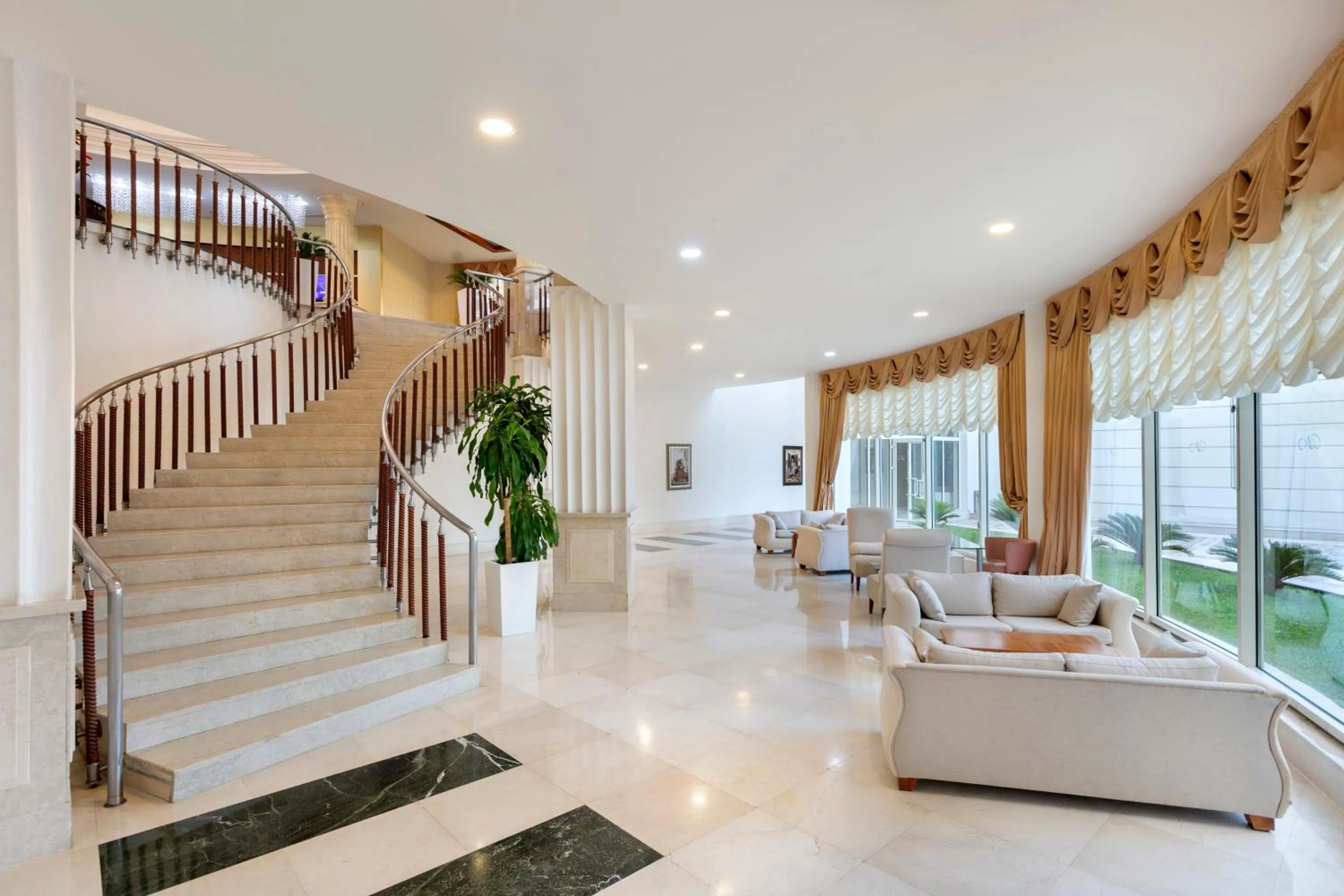 Lobby or reception in Dobedan Beach Resort Comfort ''Ex Brand Alva Donna Beach Resort Comfort''