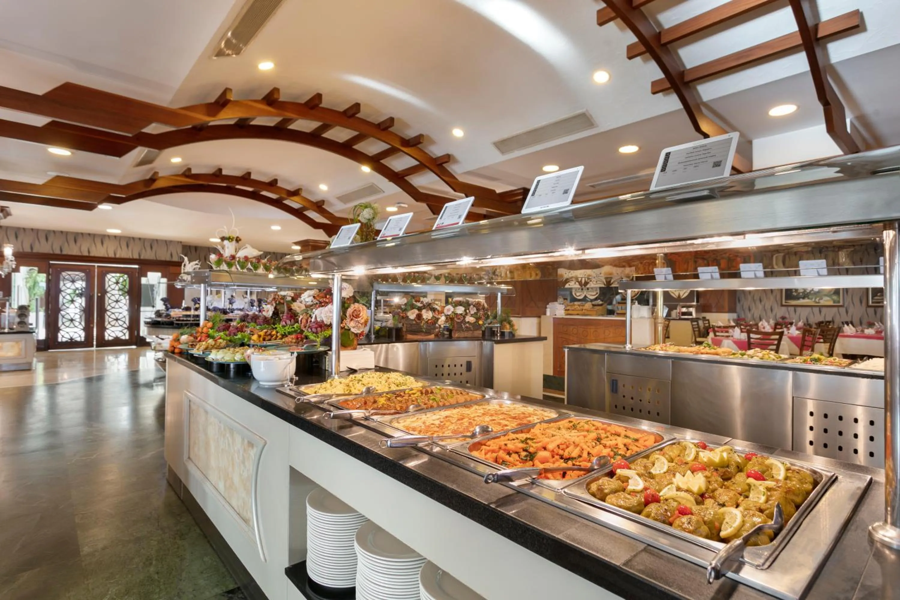 Restaurant/places to eat in Dobedan Beach Resort Comfort ''Ex Brand Alva Donna Beach Resort Comfort''