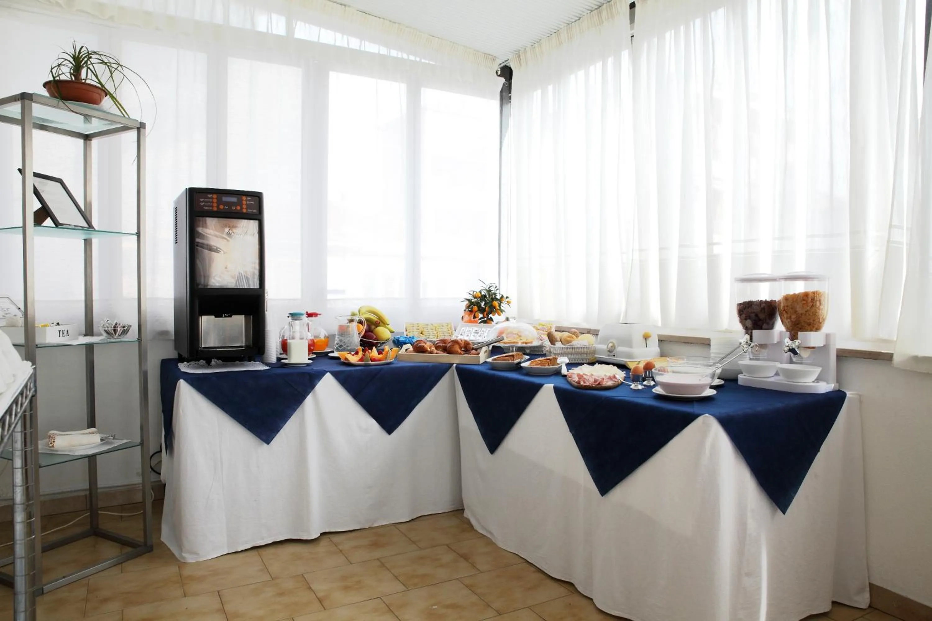 Restaurant/places to eat in Hotel Lagomaggio