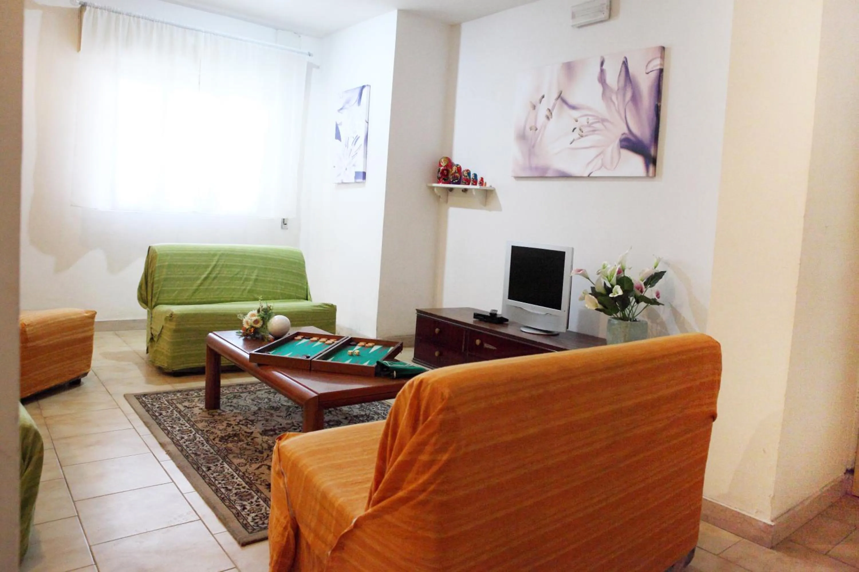 Communal lounge/ TV room in Hotel Lagomaggio