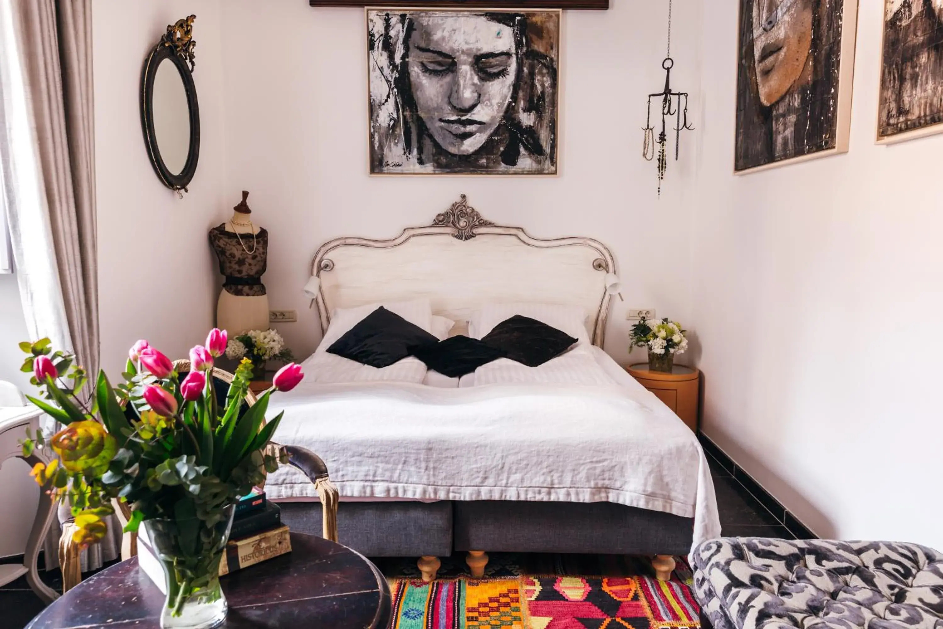 Bed in Prijeko Palace Bed in Prijeko Palace