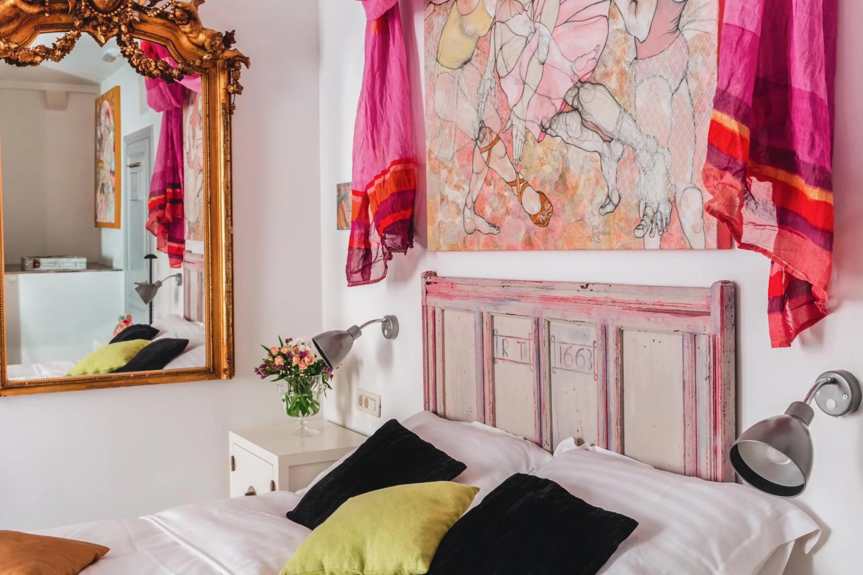 Bed in Prijeko Palace