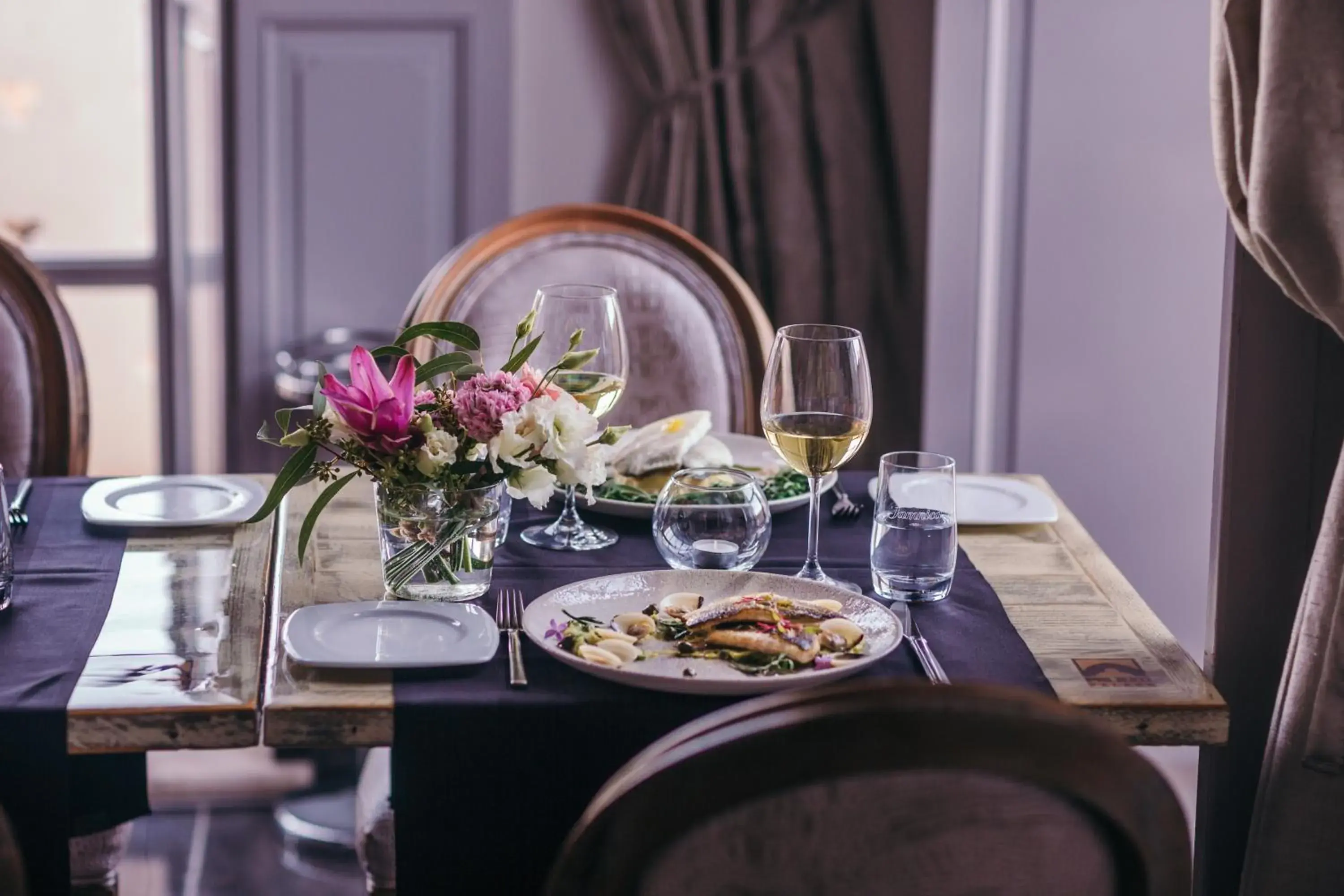 Restaurant/places to eat in Prijeko Palace Restaurant/places to eat in Prijeko Palace