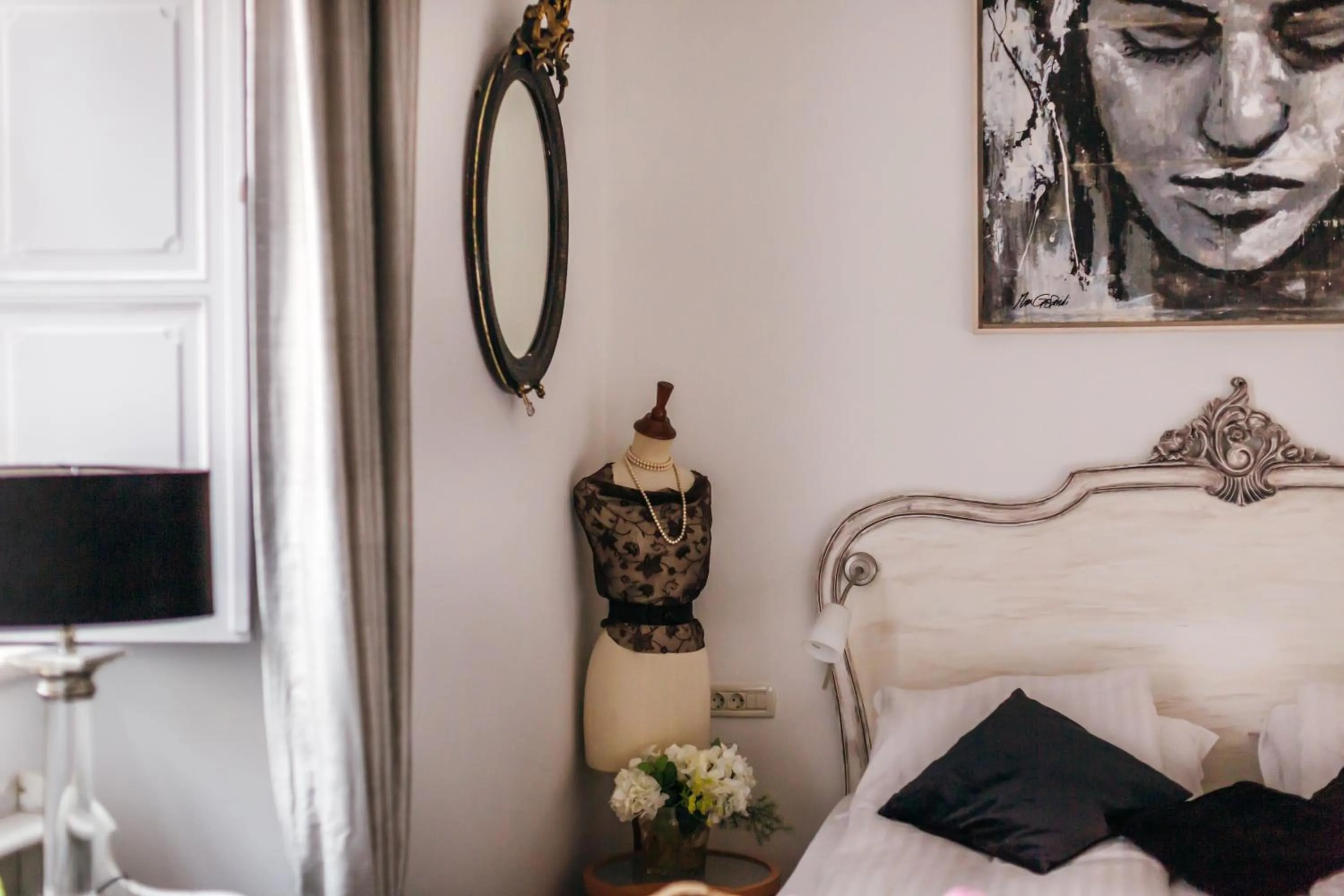 Decorative detail, Bed in Prijeko Palace