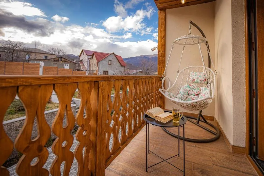 Taniqinn Dilijan Hotel