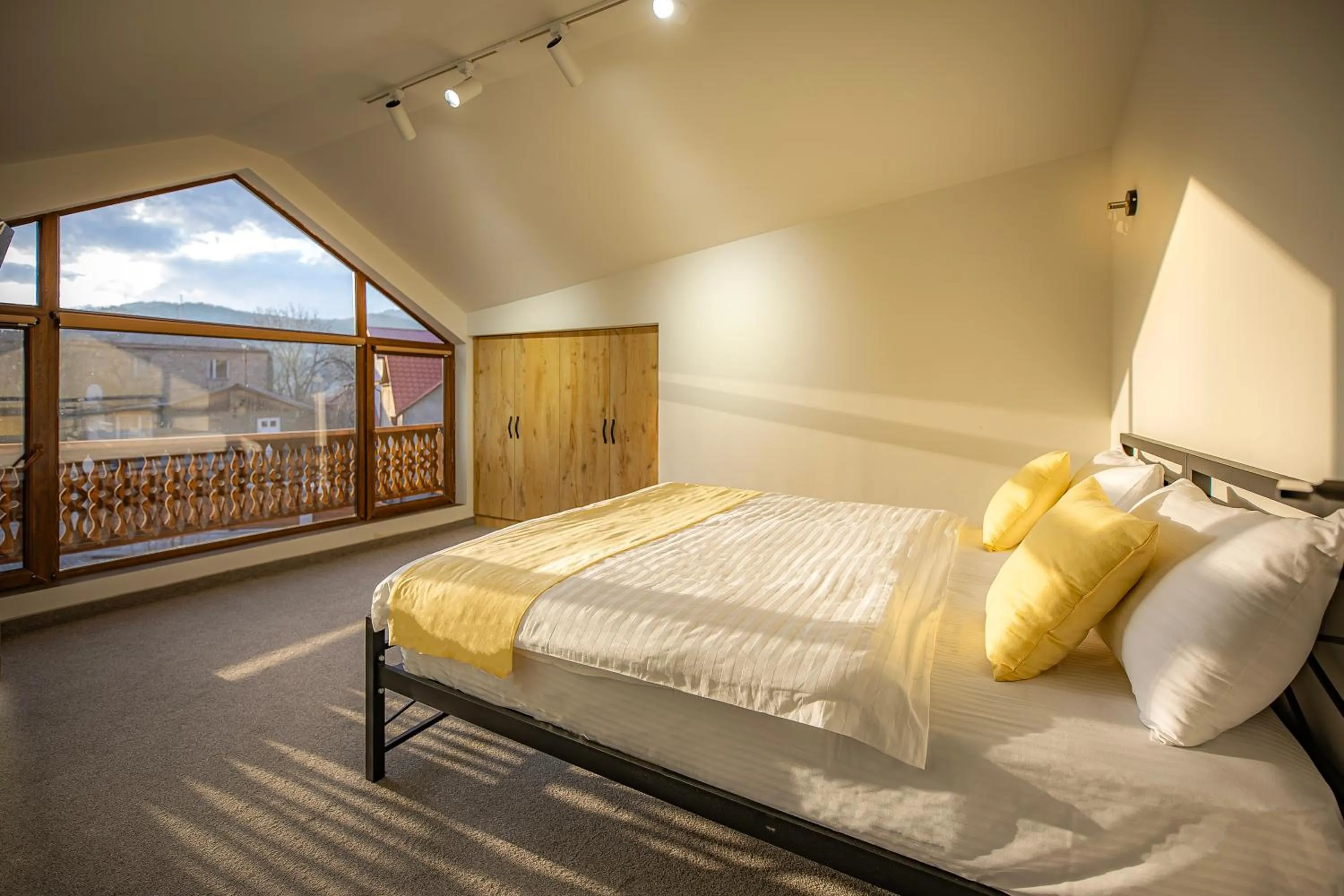 Bed in Taniqinn Dilijan Hotel