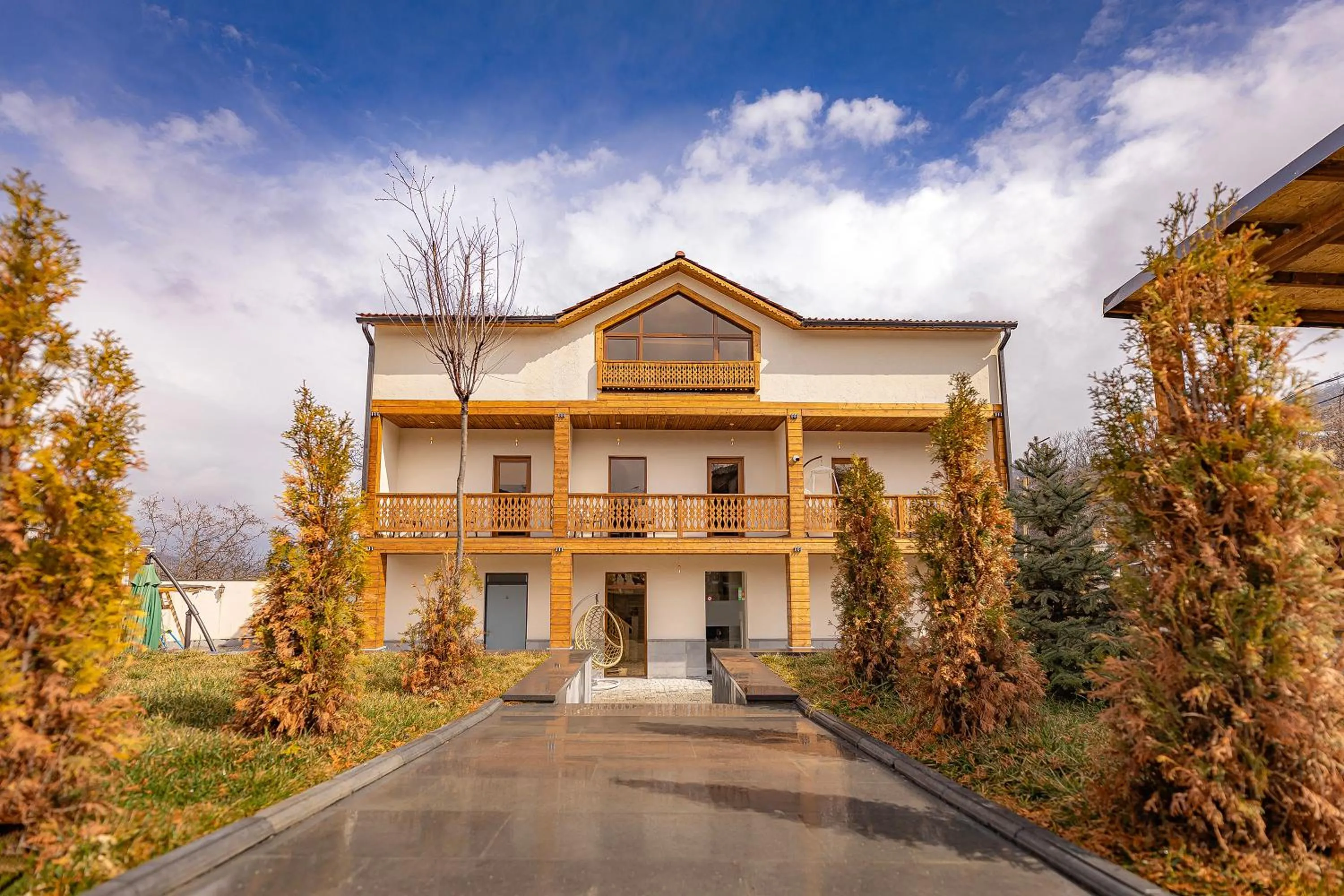 Property building in Taniqinn Dilijan Hotel