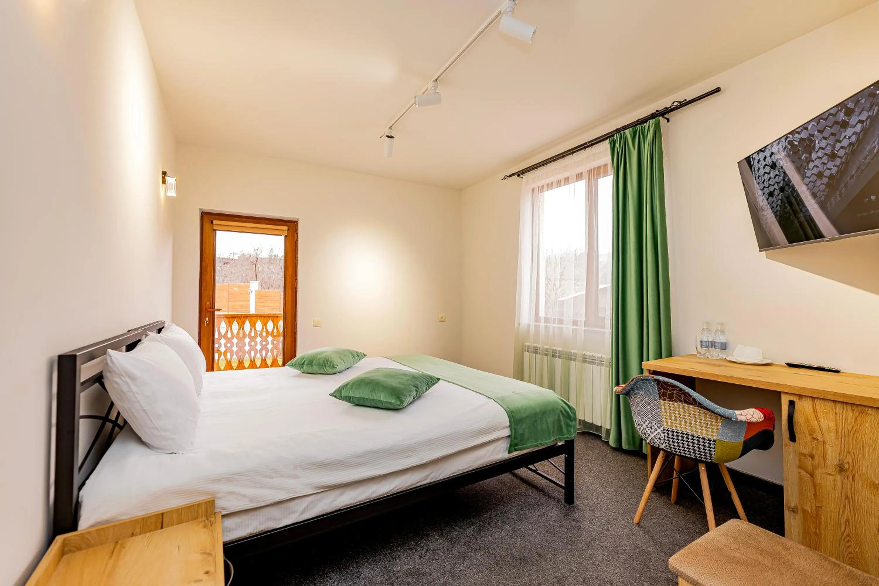 Bedroom, Bed in Taniqinn Dilijan Hotel