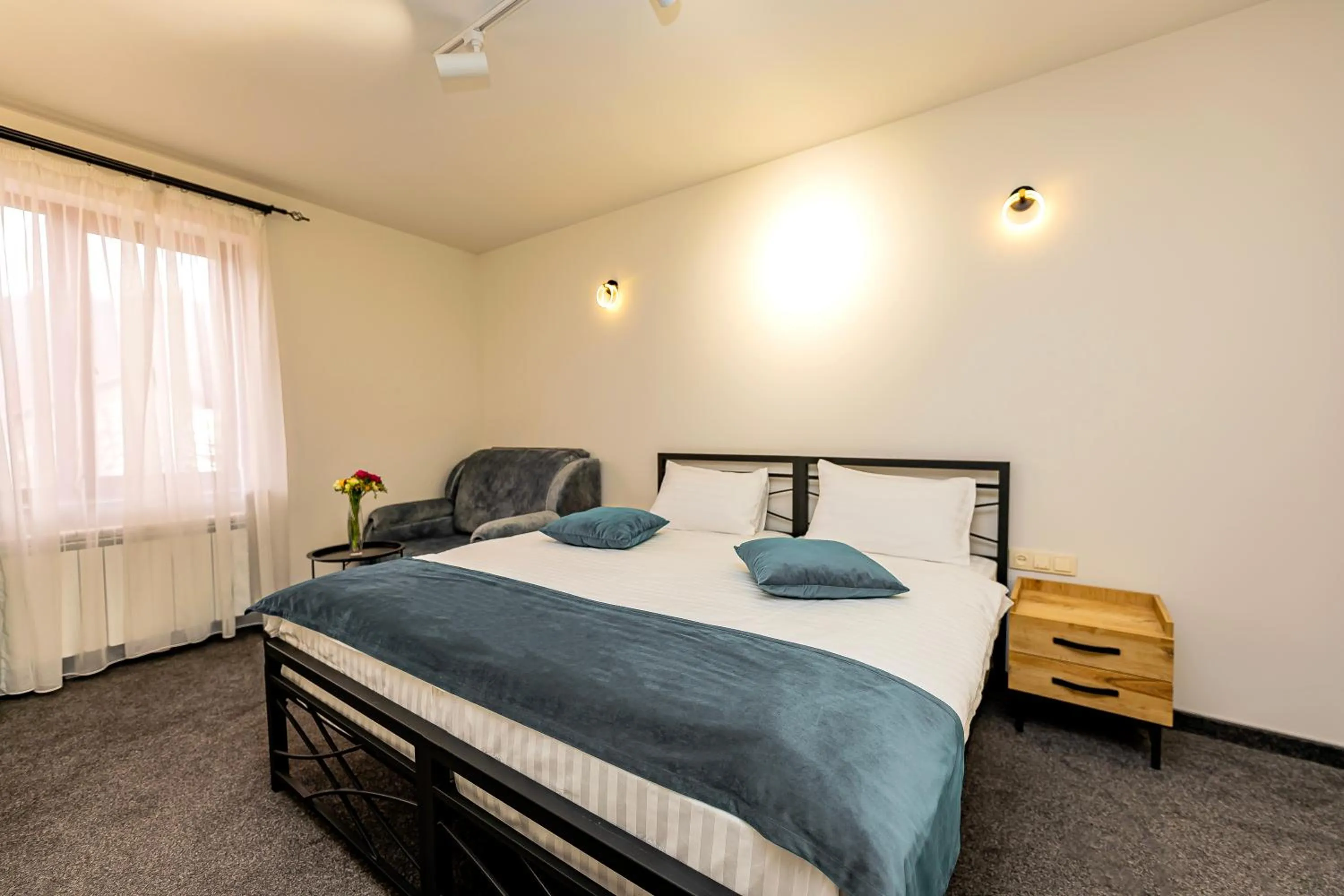 Bed in Taniqinn Dilijan Hotel