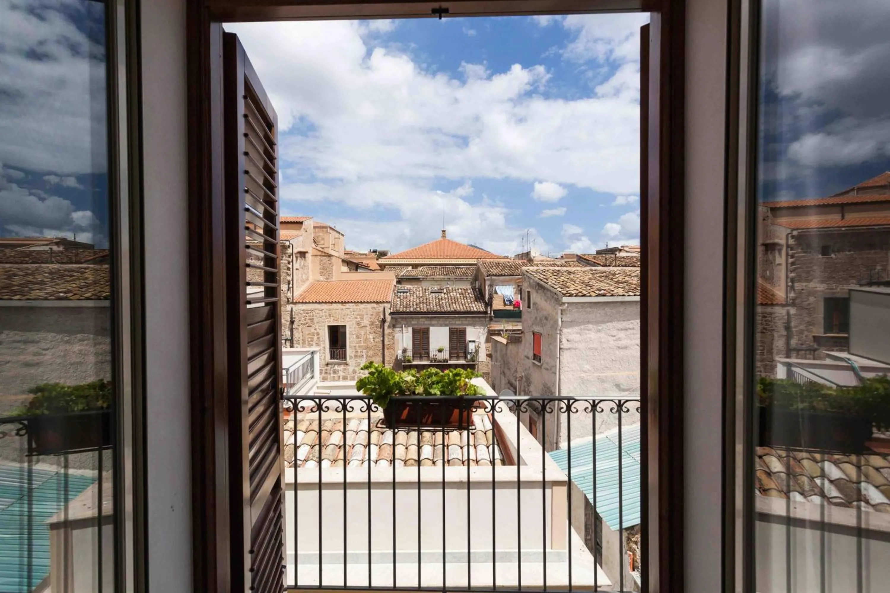 Guascone Apartments