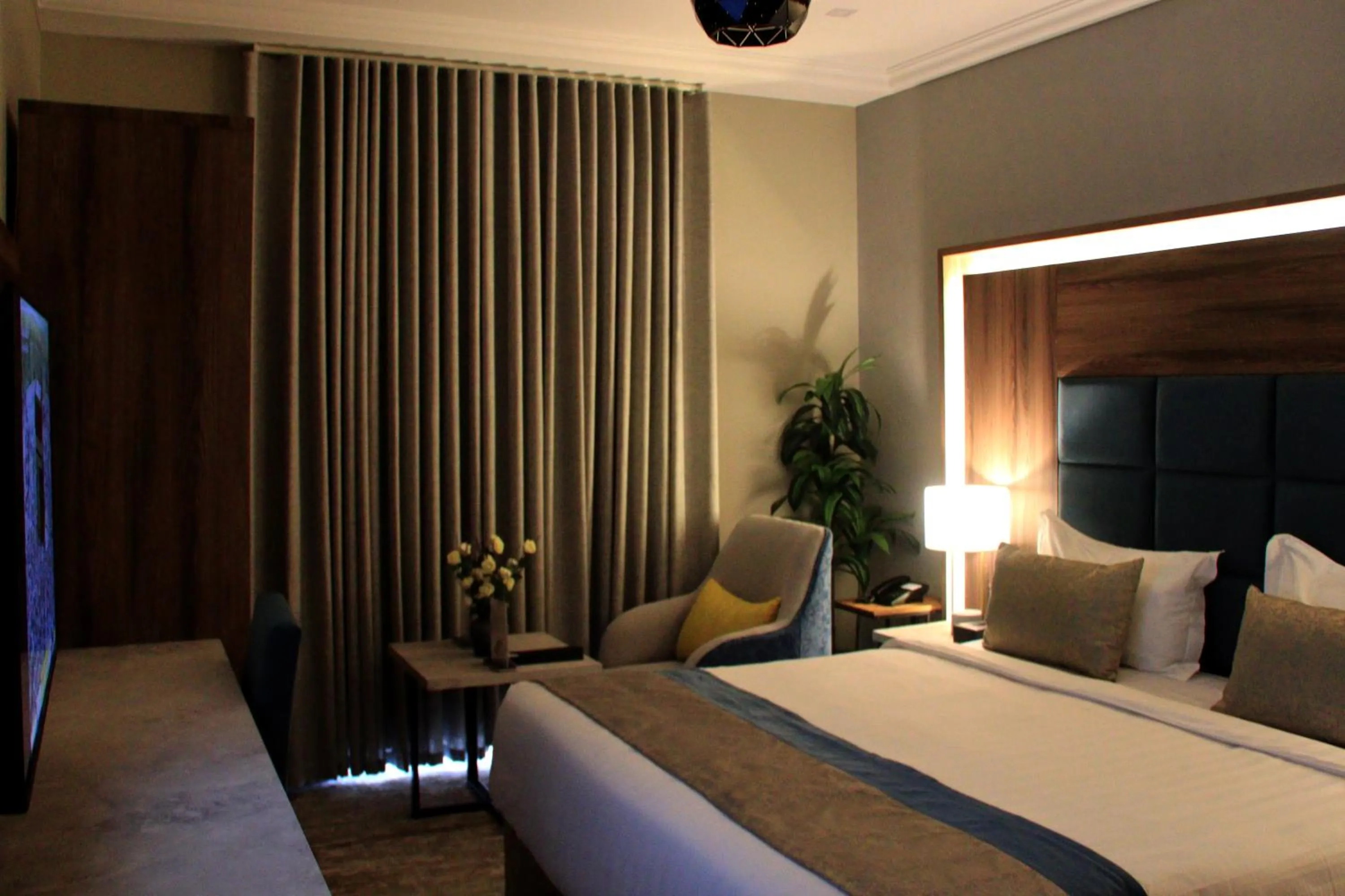 Bed in شقق سوات للشقق المخدومة 4