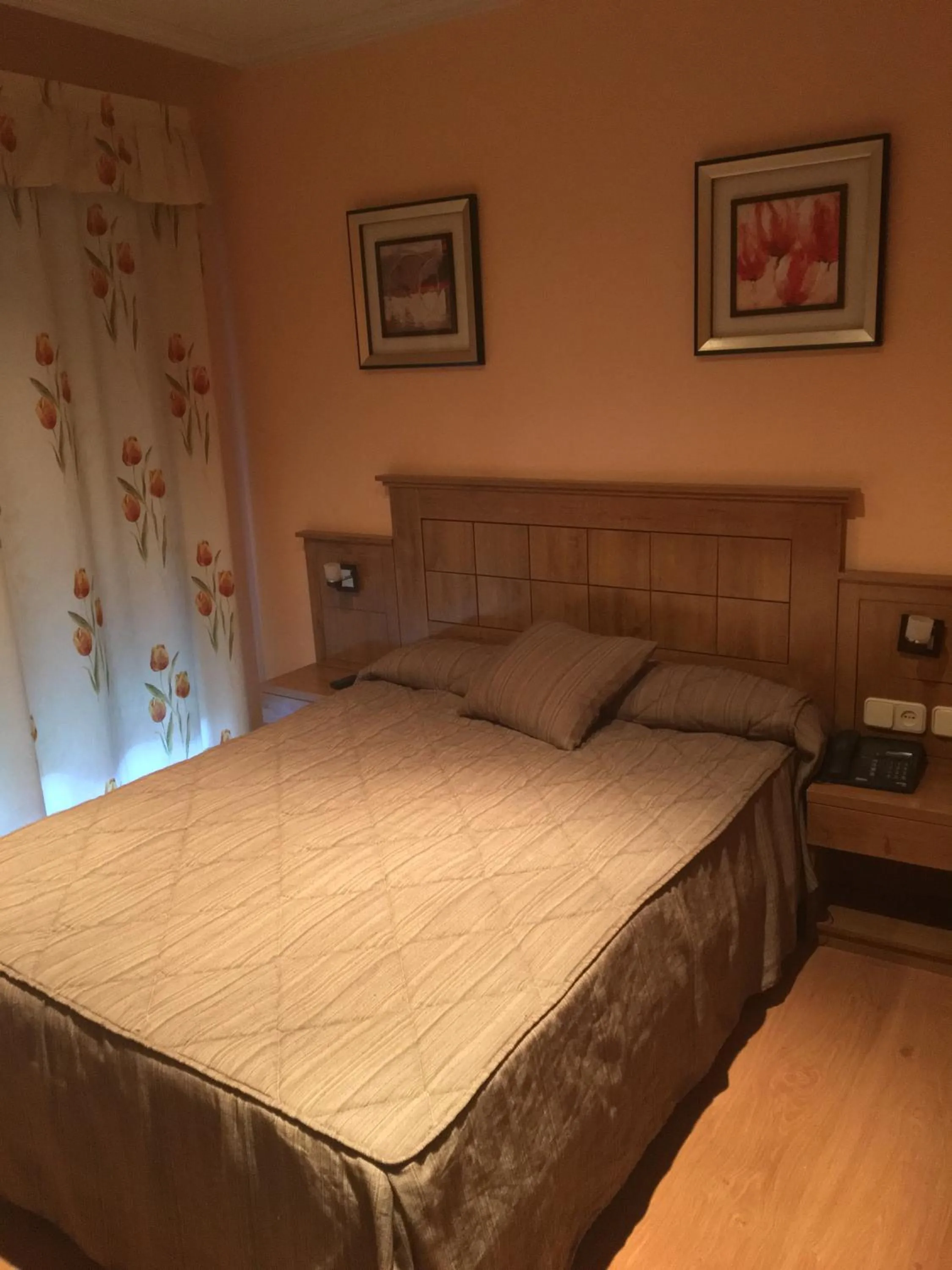 Bed in Hotel Don Angel