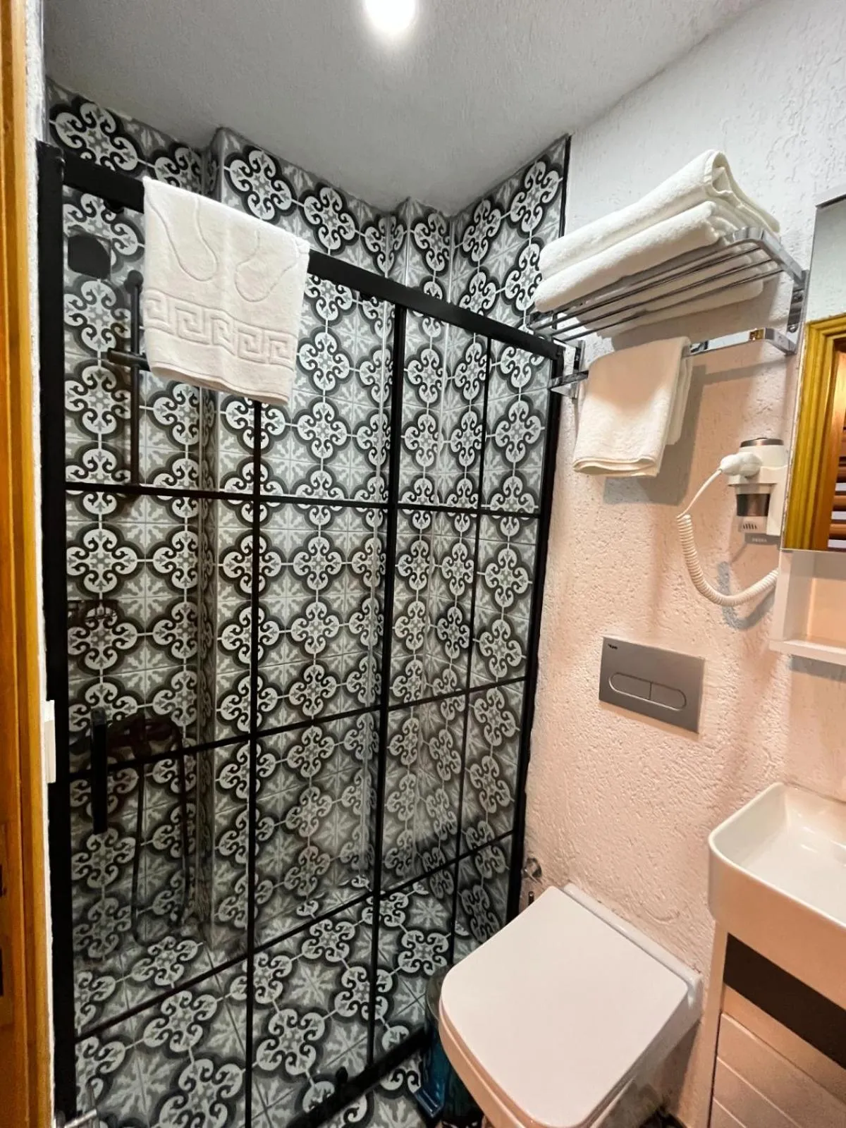 Shower in Dimora Kadıköy