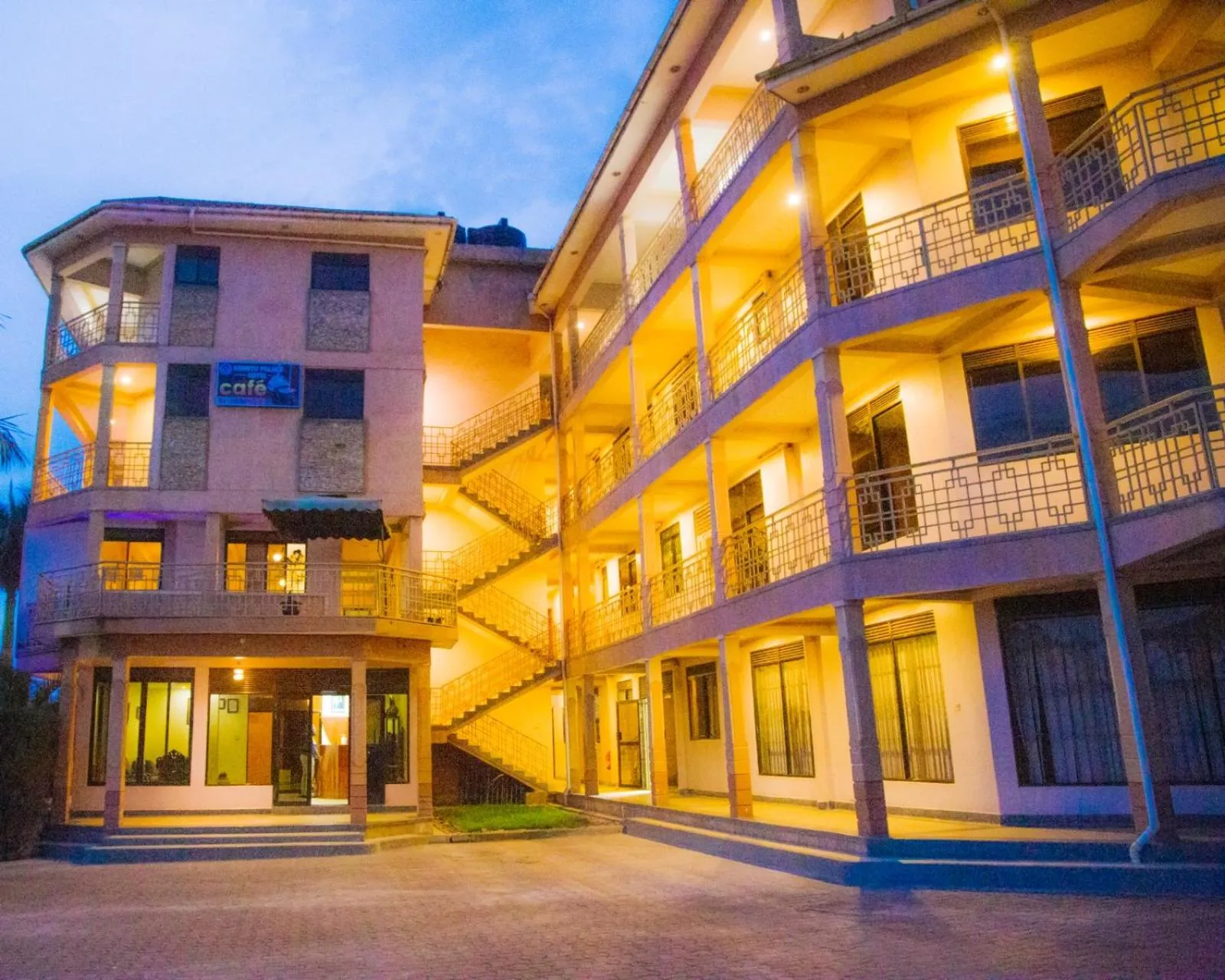 Ubuntu Palace Hotel Kampala