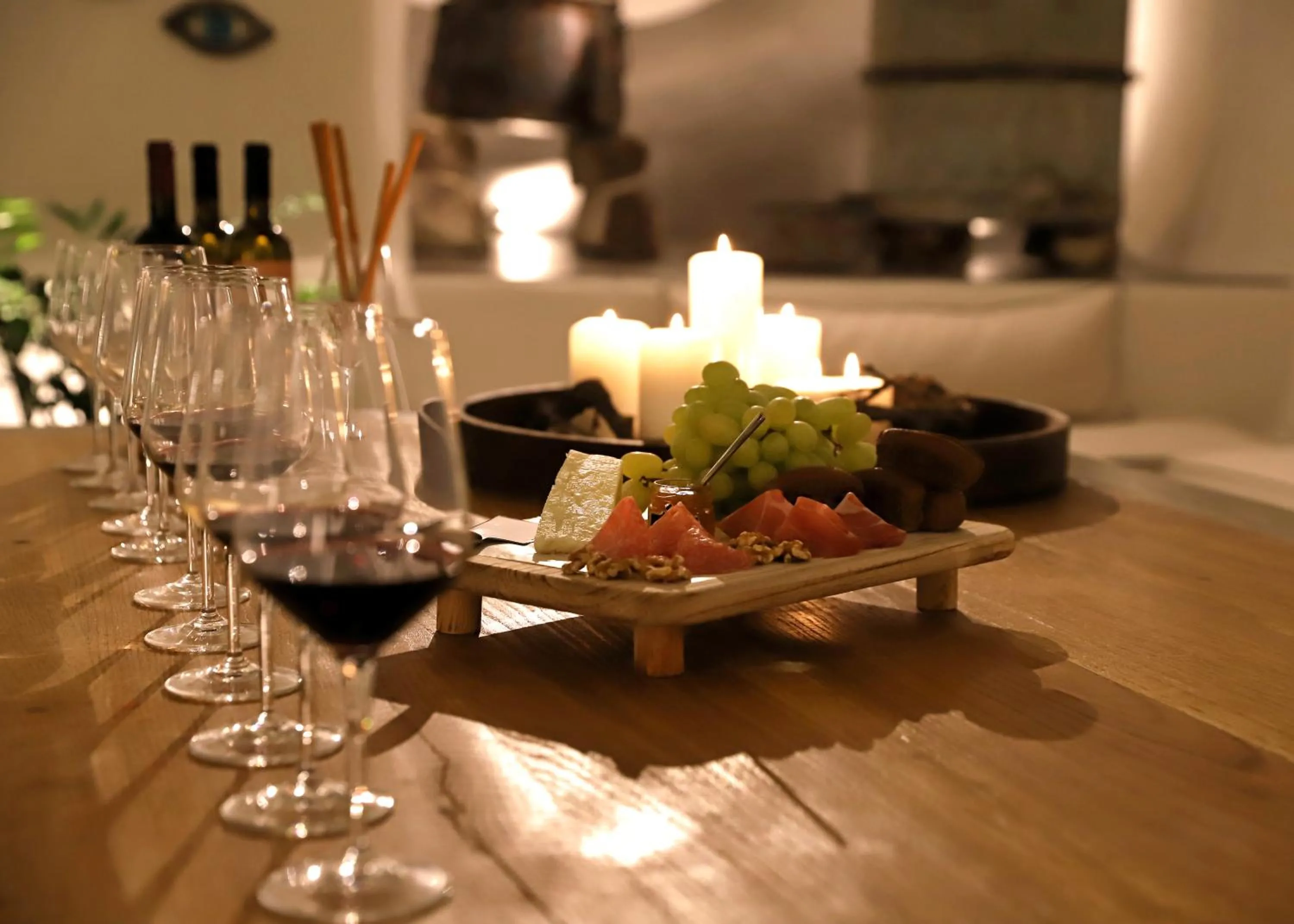 Restaurant/places to eat in Arxegono Cave Houses Santorini