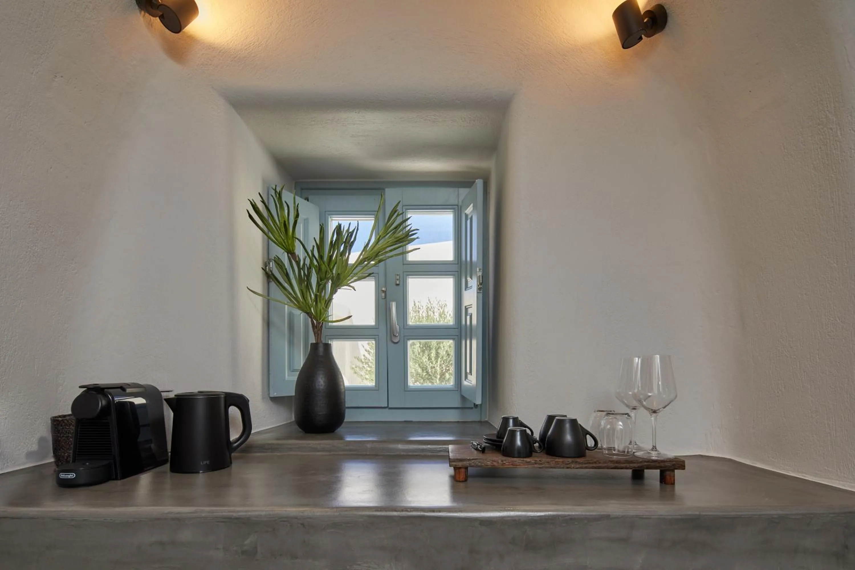 Coffee/tea facilities in Arxegono Cave Houses Santorini