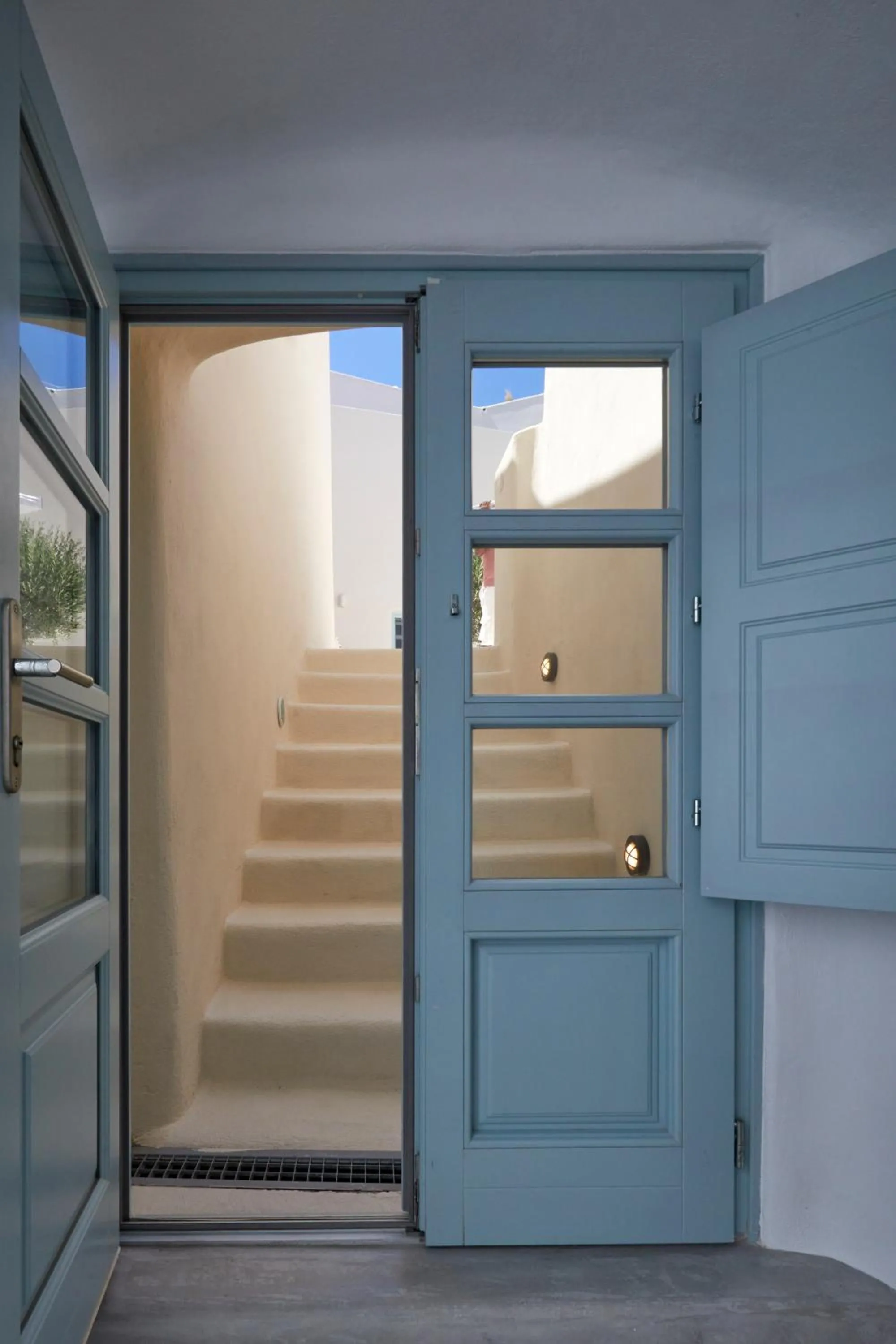 Property building in Arxegono Cave Houses Santorini