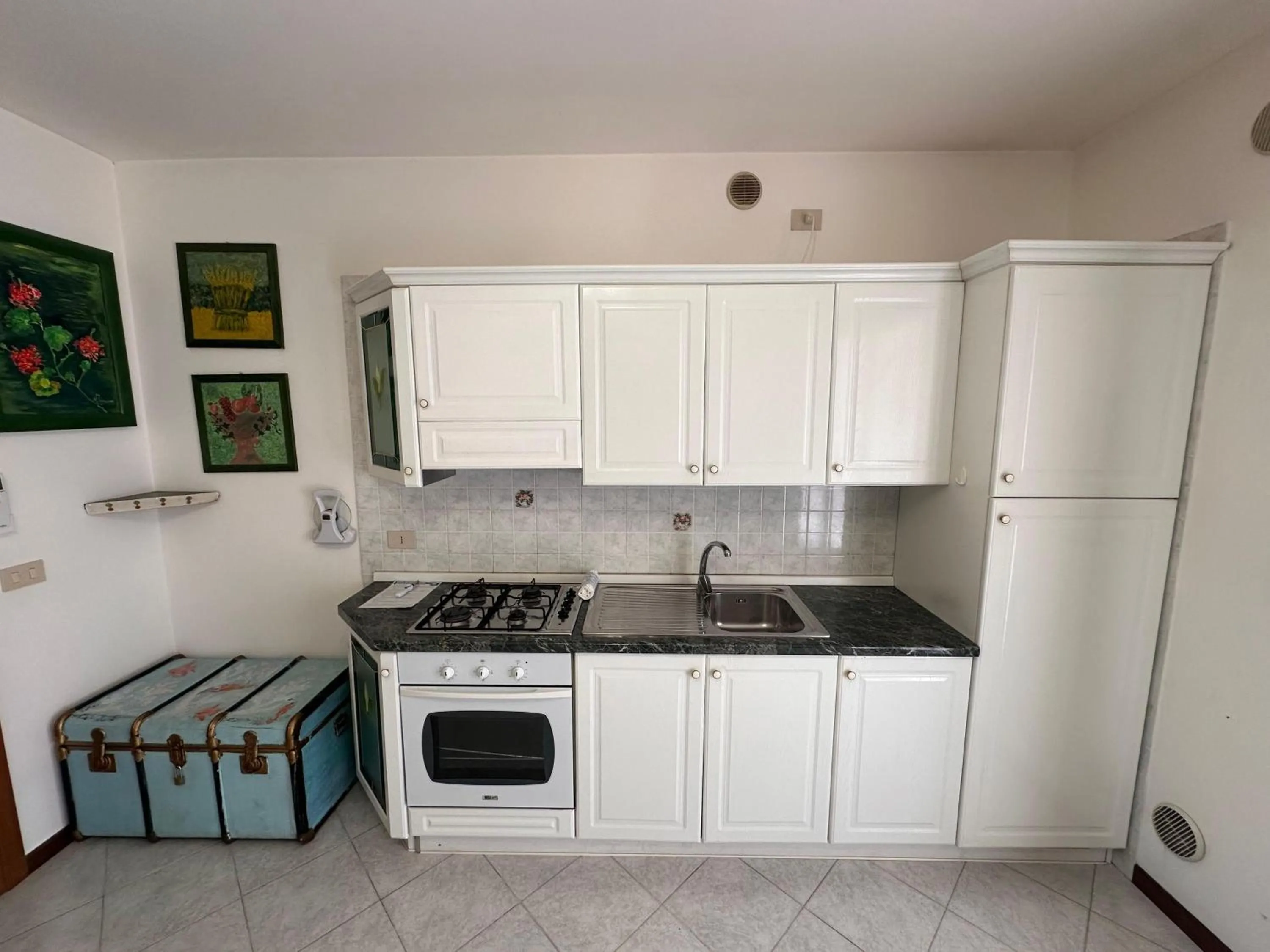 Kitchen or kitchenette in Villaggio Cristina 2 - Agenzia Cocal