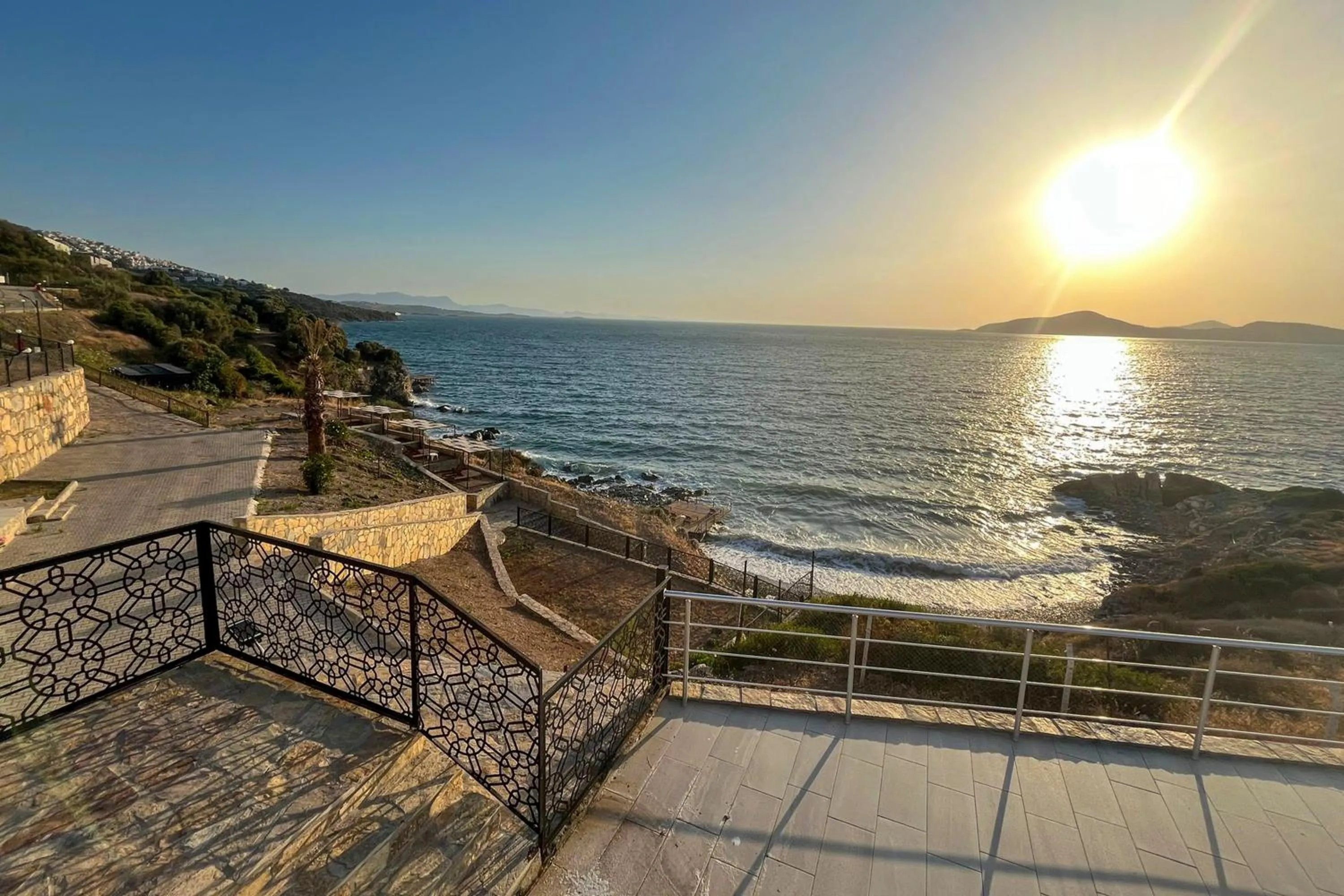 Beach in Ni Marin Hotel