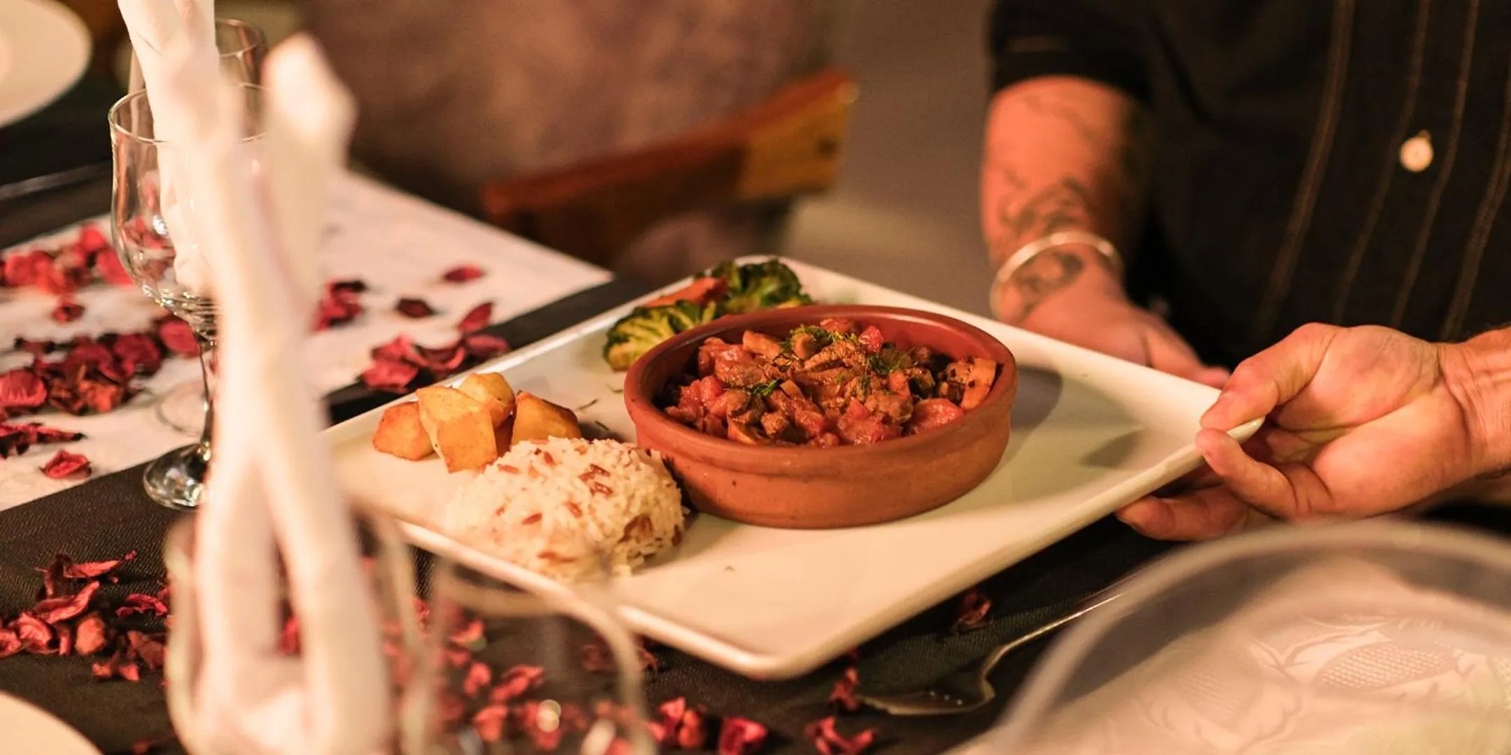 Dinner in Ni Marin Hotel