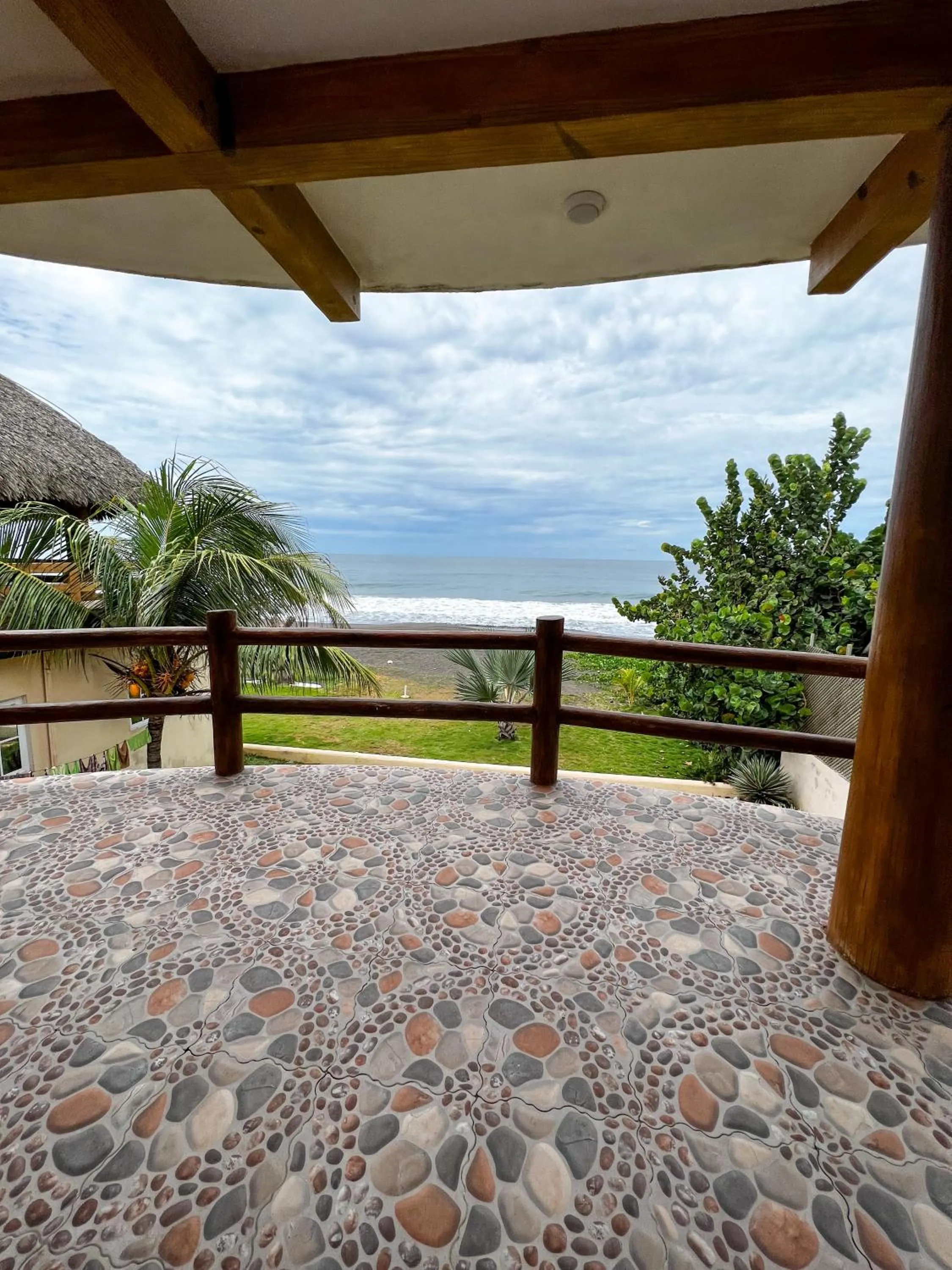 Hotel Pazifico en Monterrico