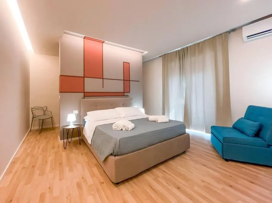 Bed in Myosotis luxury apartment
