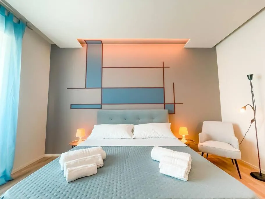 Bed in Myosotis luxury apartment