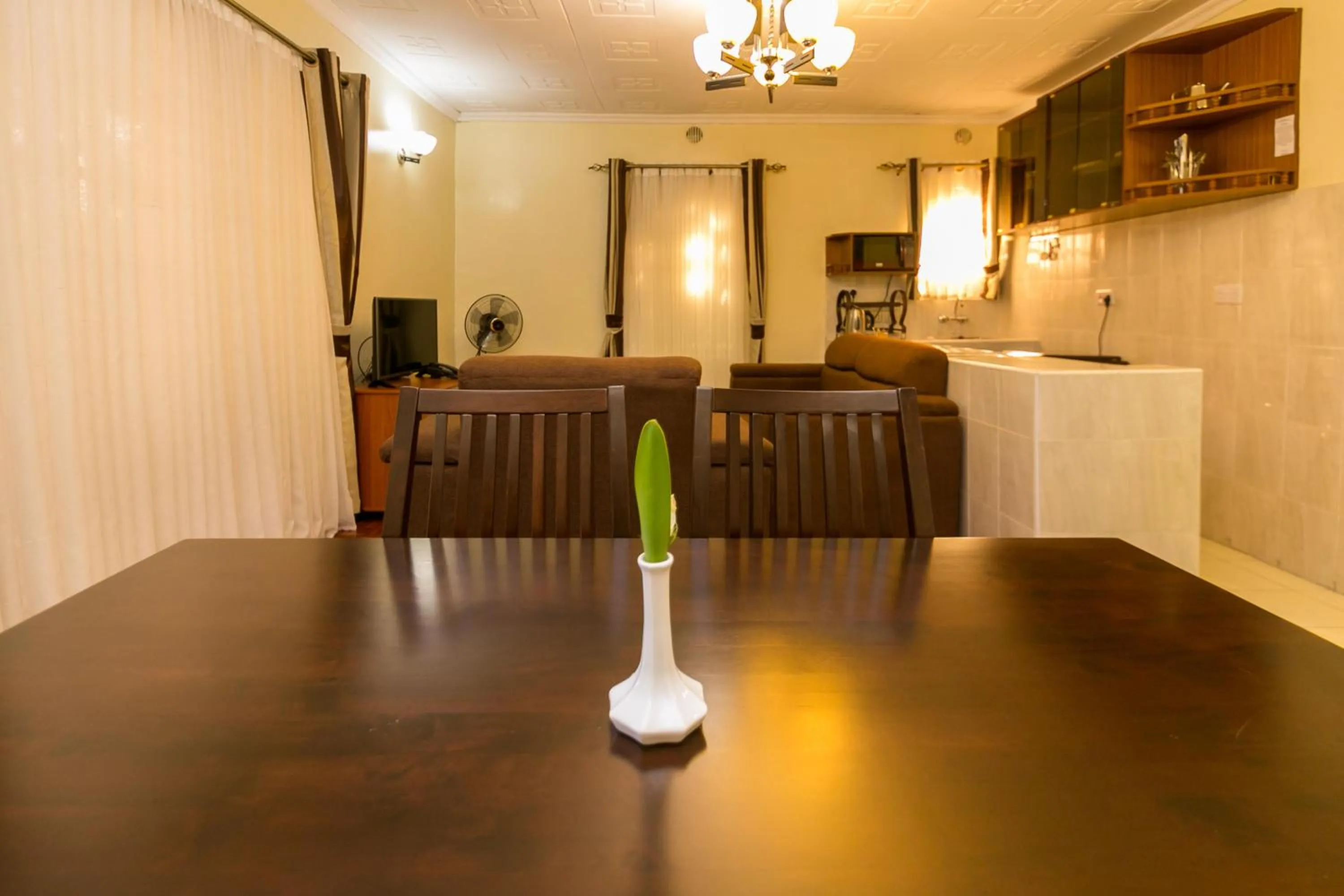 Dining area in Fahari Gardens Hotel