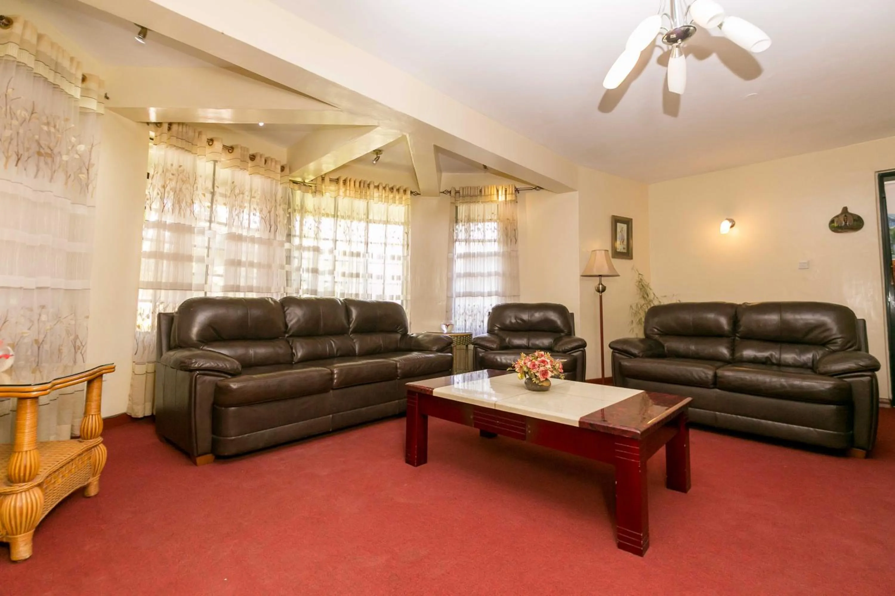 Lobby or reception in Fahari Gardens Hotel