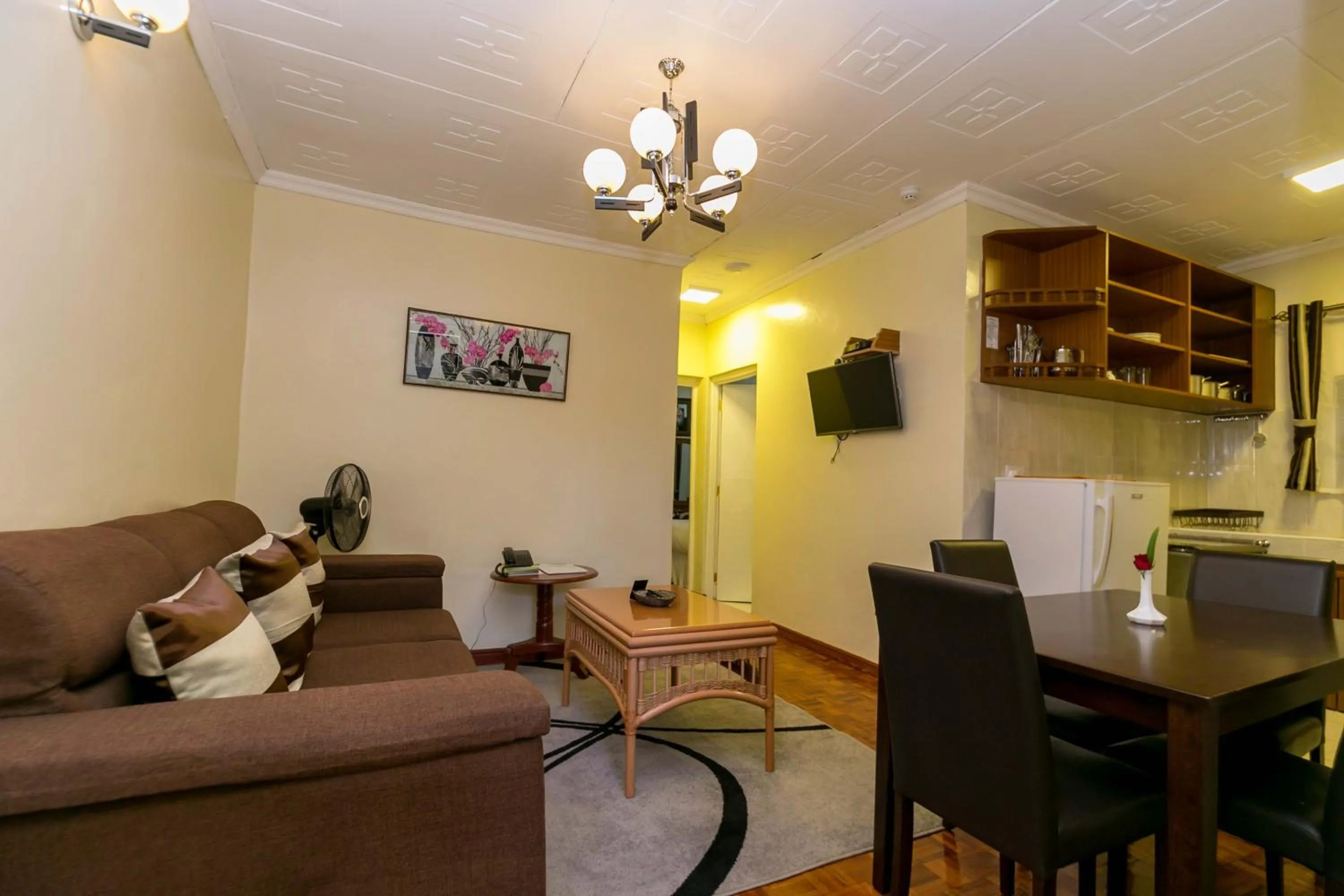 Living room in Fahari Gardens Hotel