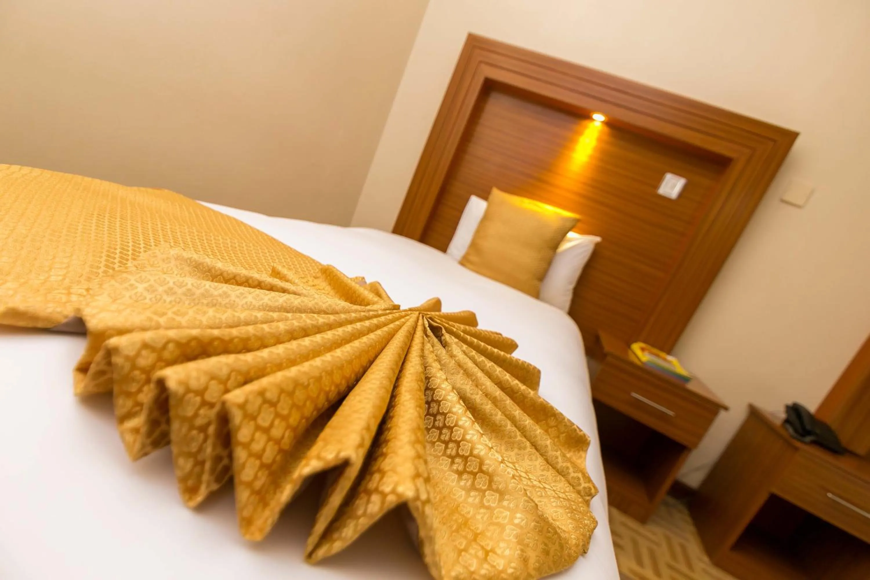 Bed in Fahari Gardens Hotel