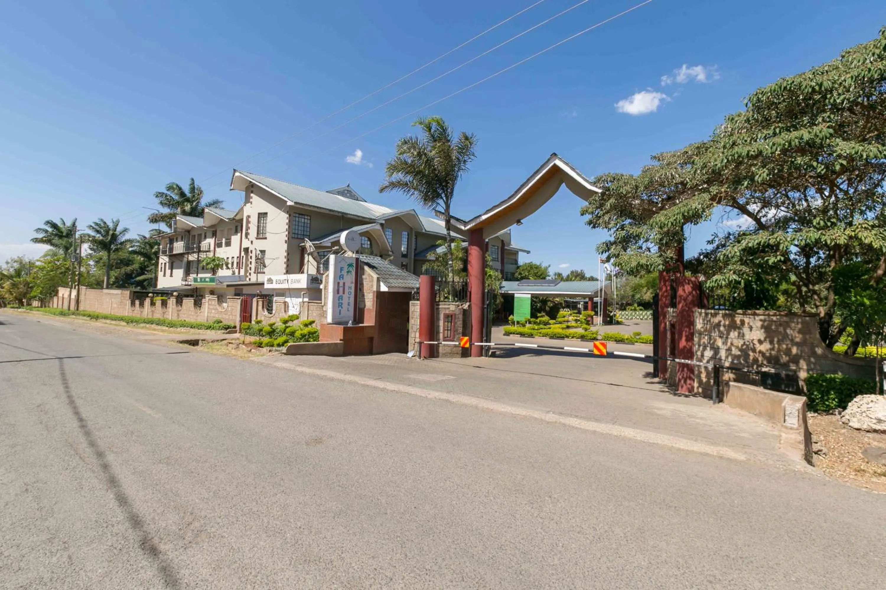 Facade/entrance in Fahari Gardens Hotel