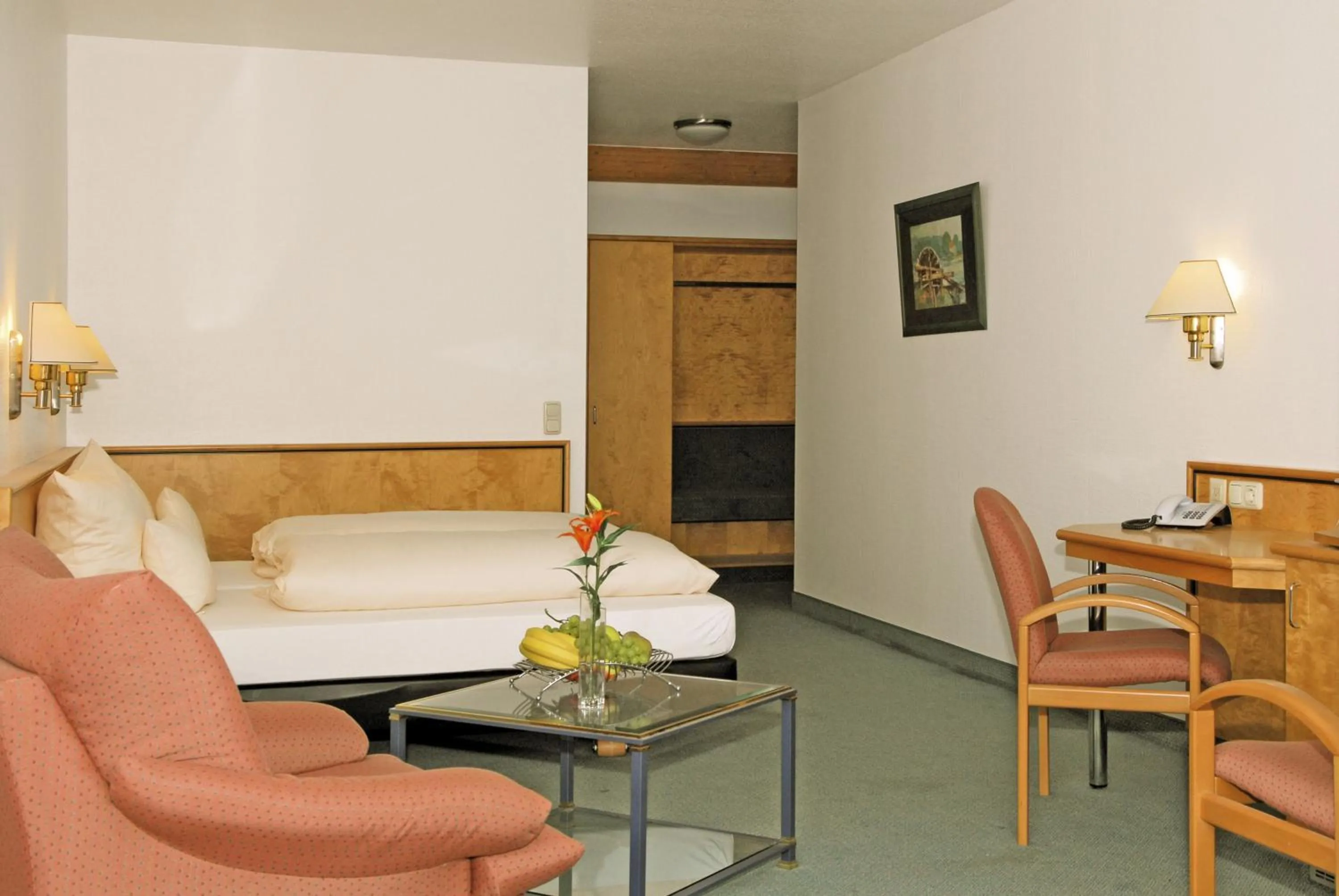 Matchpoint Hotel