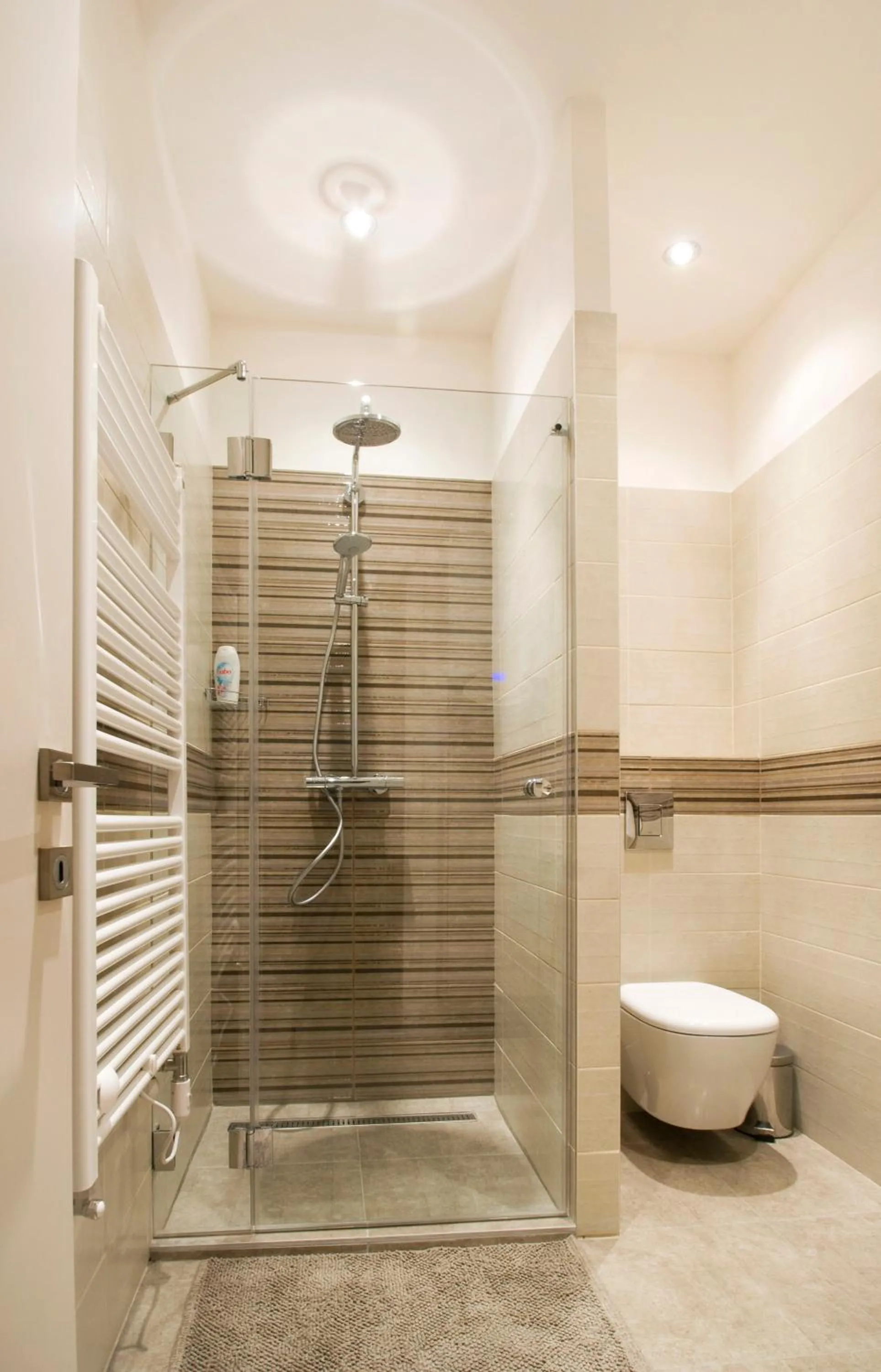 Bathroom in NN Apartman Budapest
