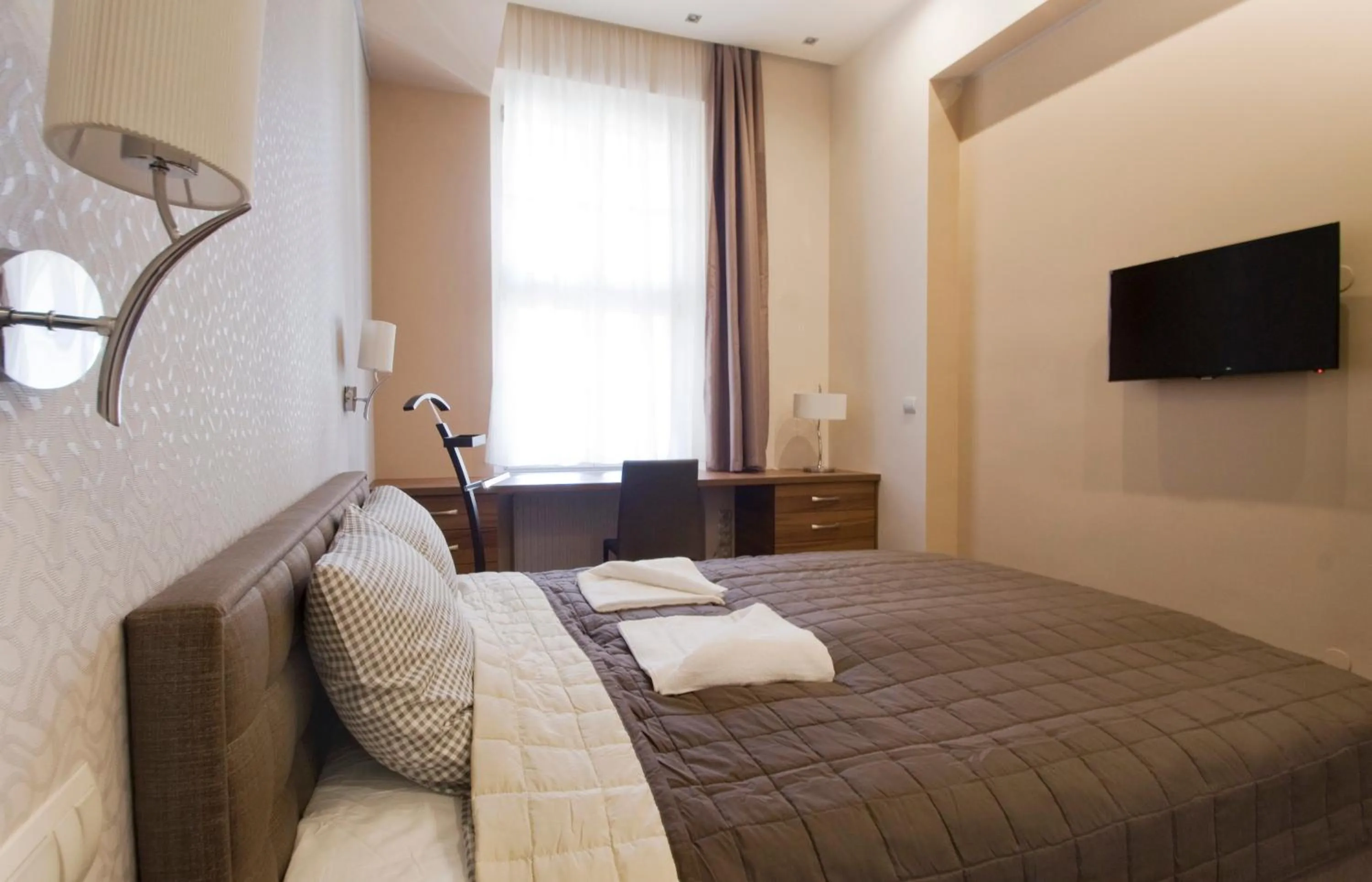 TV and multimedia, Bed in NN Apartman Budapest
