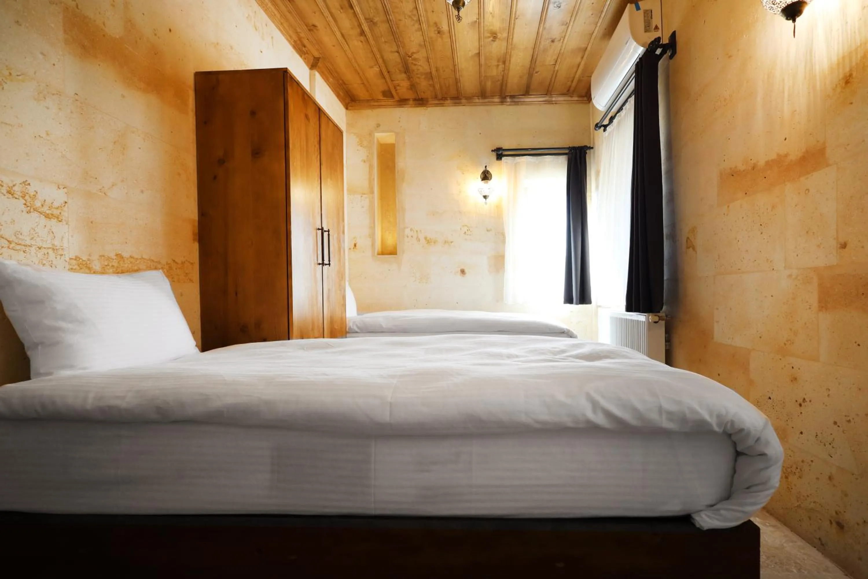 Bed in Rocca Stone House