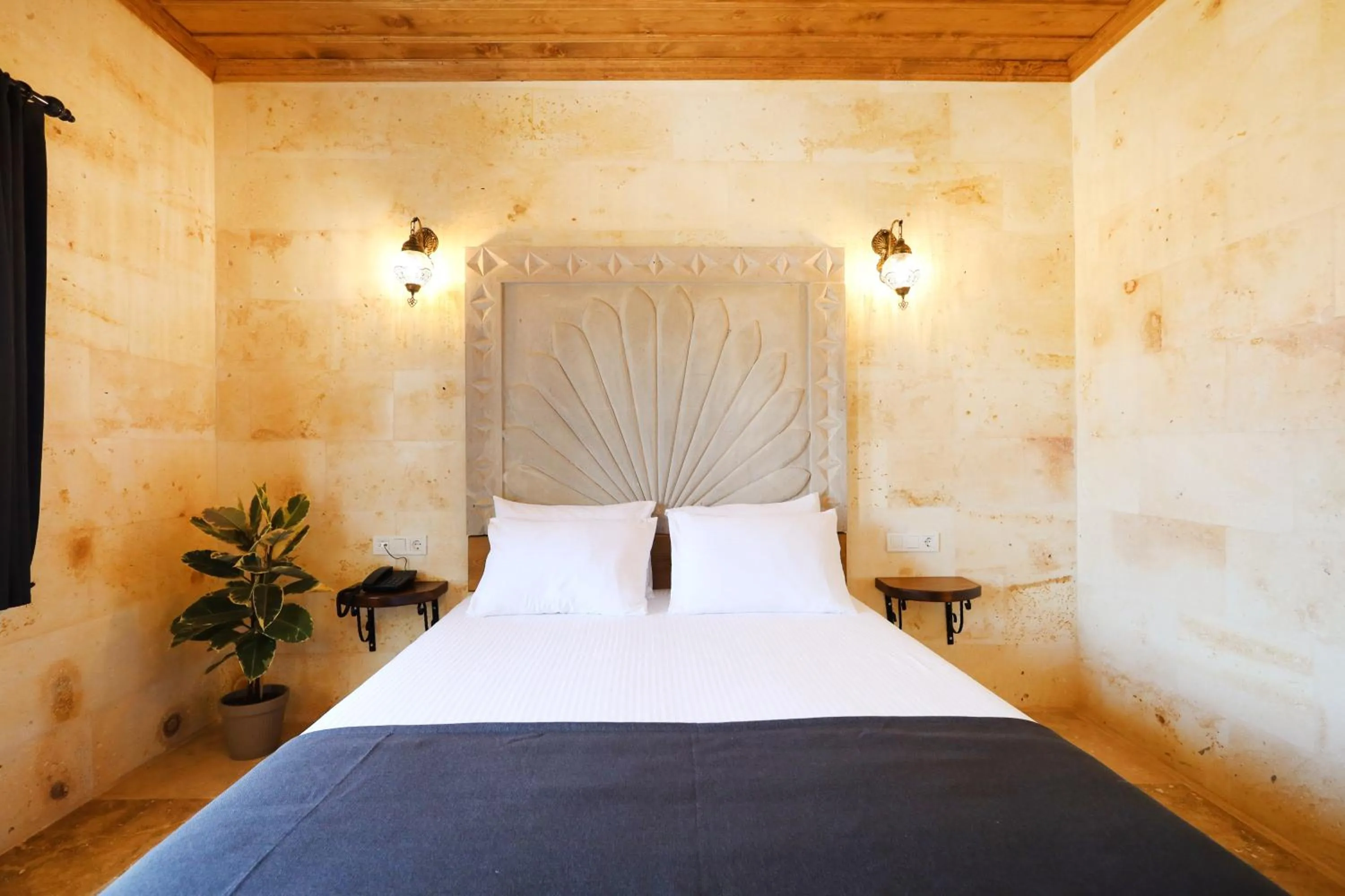 Bed in Rocca Stone House