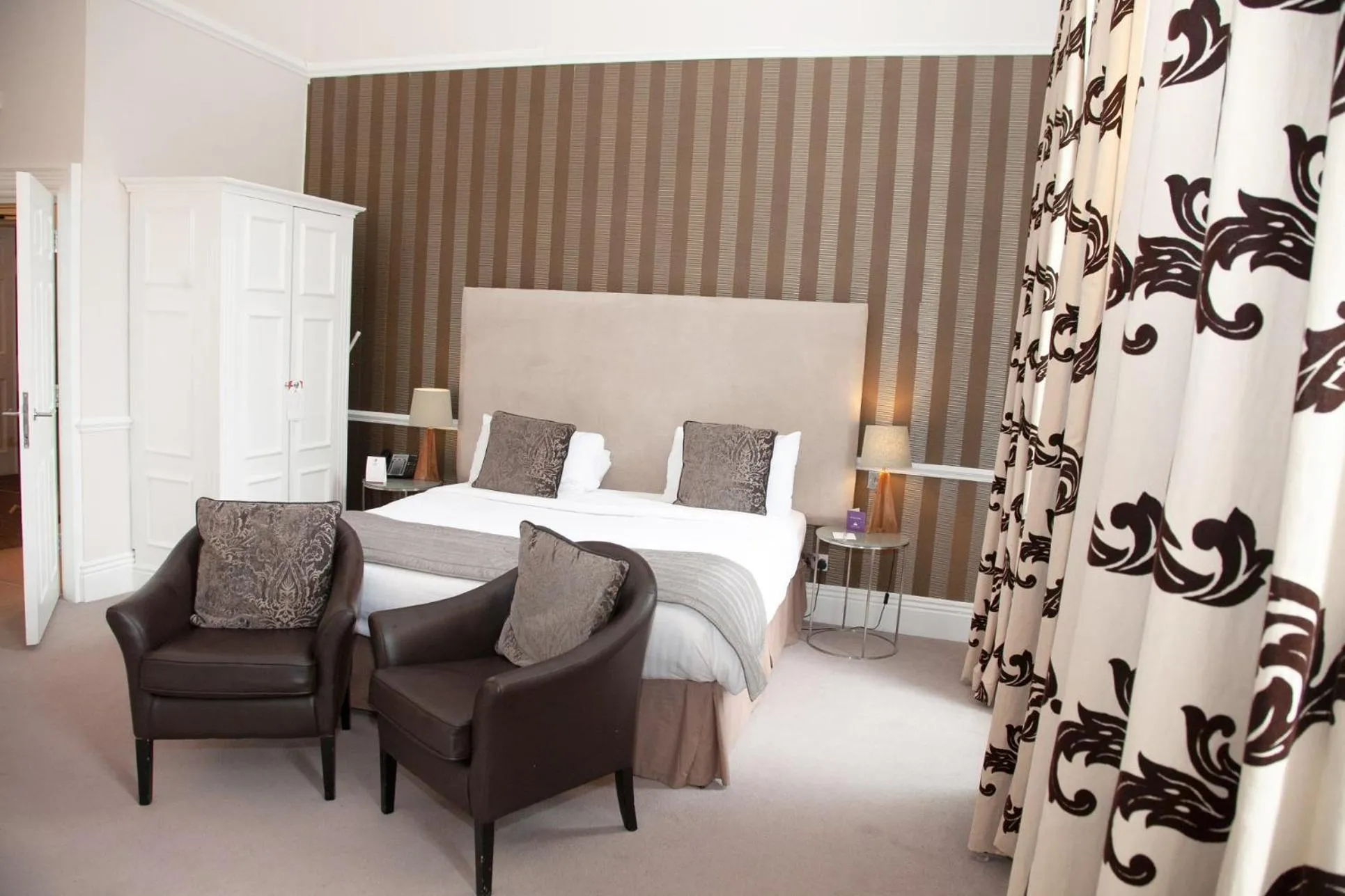 Bedroom, Bed in Aston Hall Hotel, BW Signature Collection