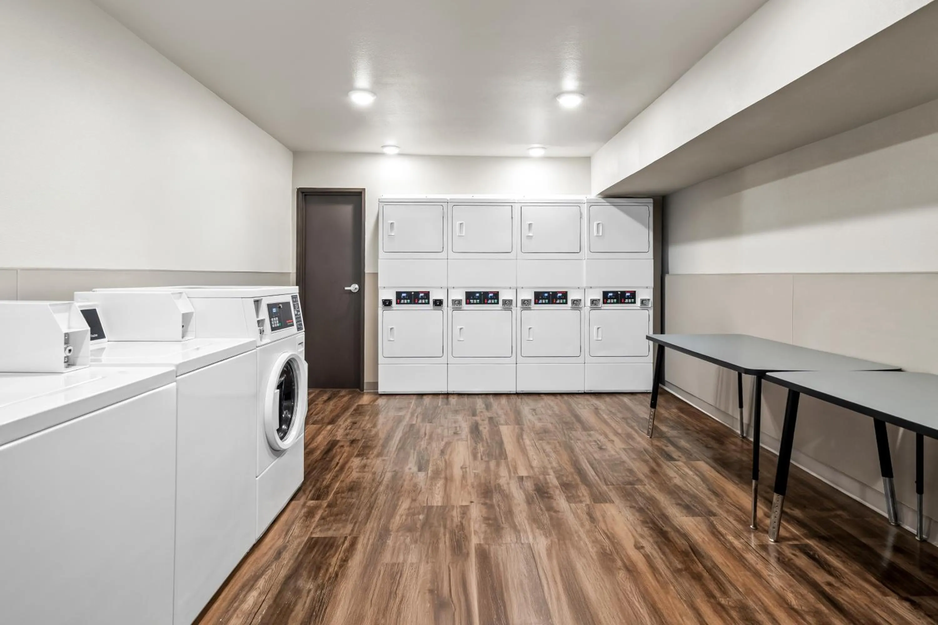 WoodSpring Suites Orlando East UCF