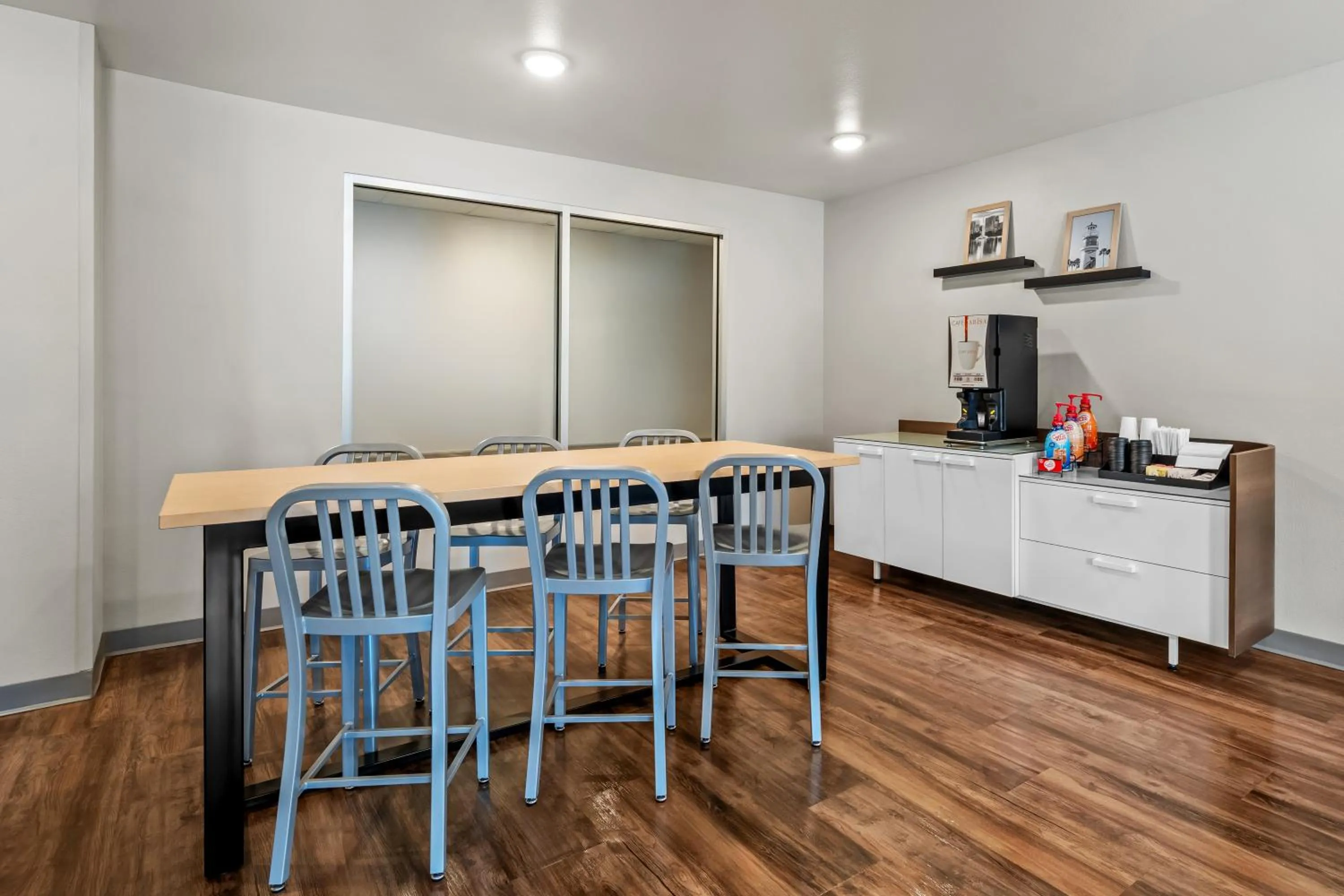 WoodSpring Suites Orlando East UCF