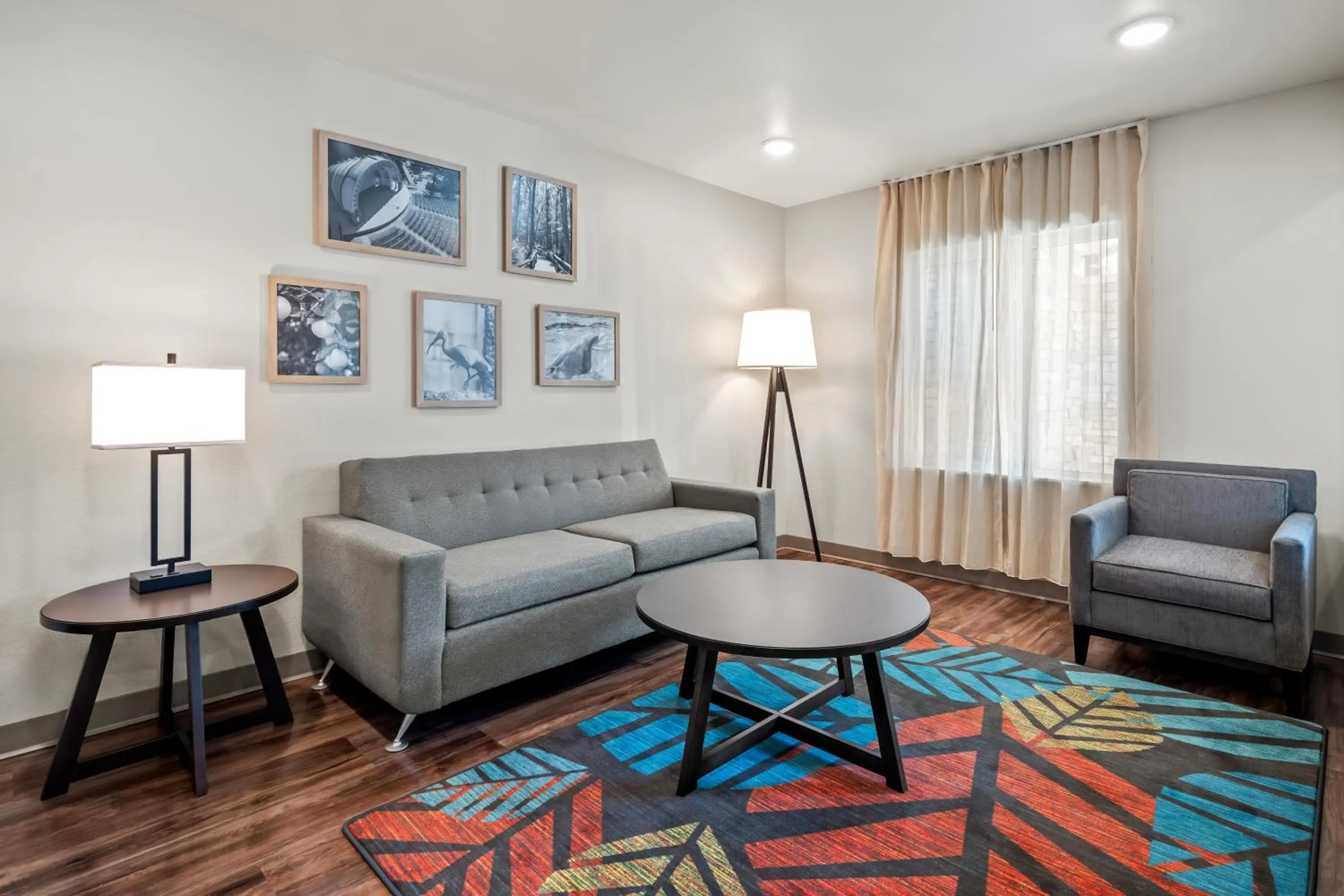 WoodSpring Suites Orlando East UCF