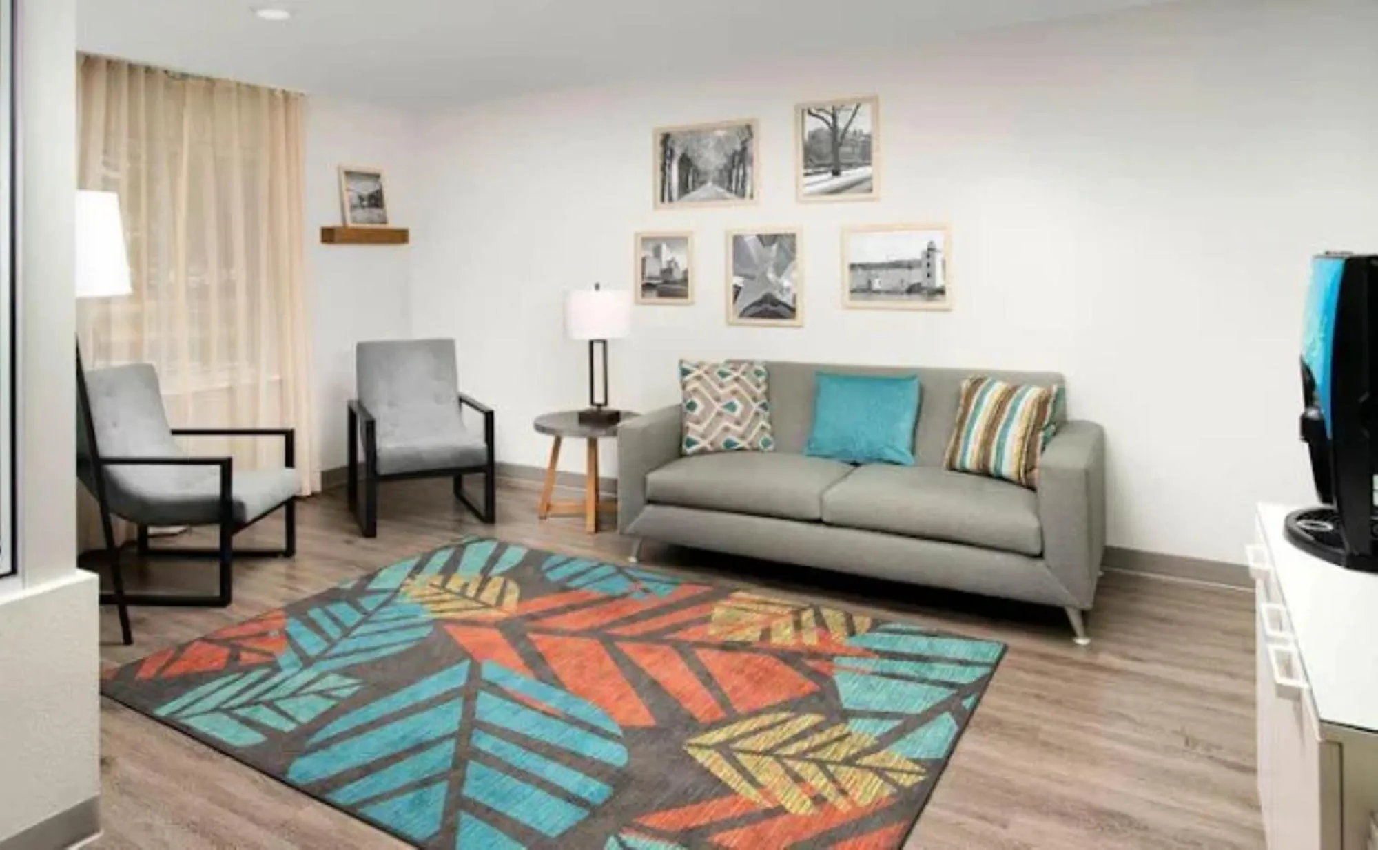 Lobby or reception in WoodSpring Suites Orlando East UCF