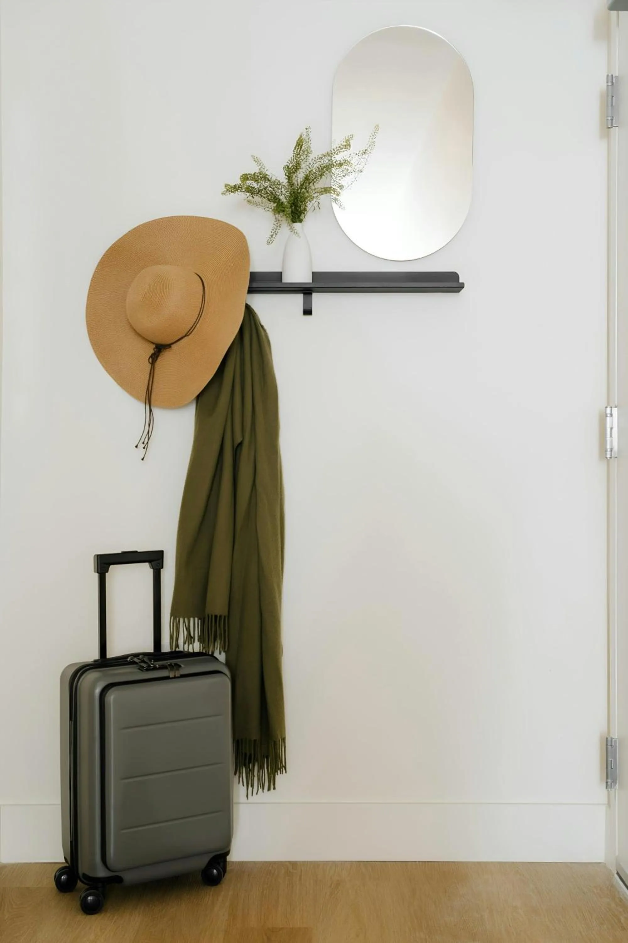 Living room in Sonder by Marriott Bonvoy Ceros Apartments RiNo