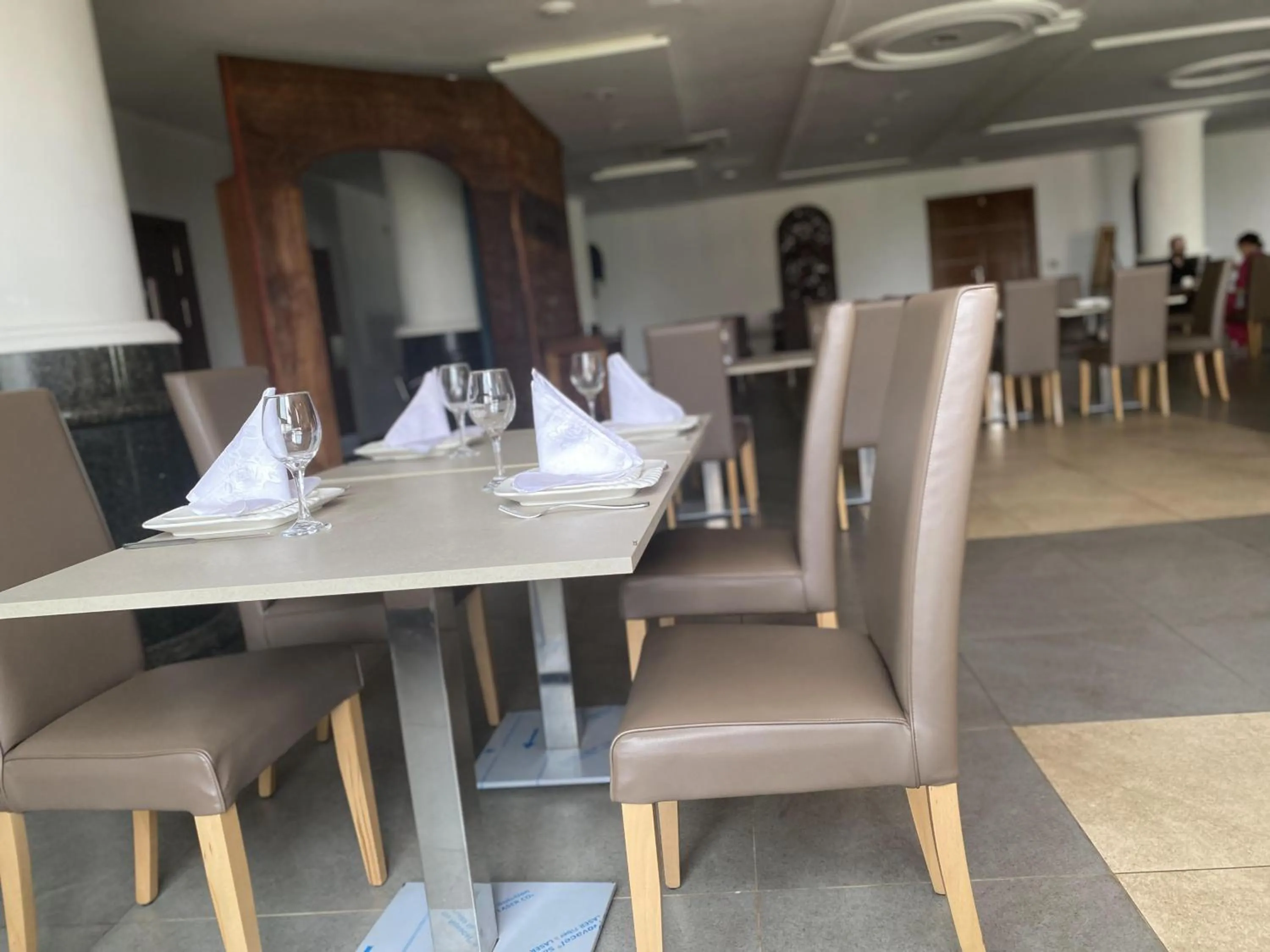 Restaurant/places to eat in Hotel Franco Yaounde
