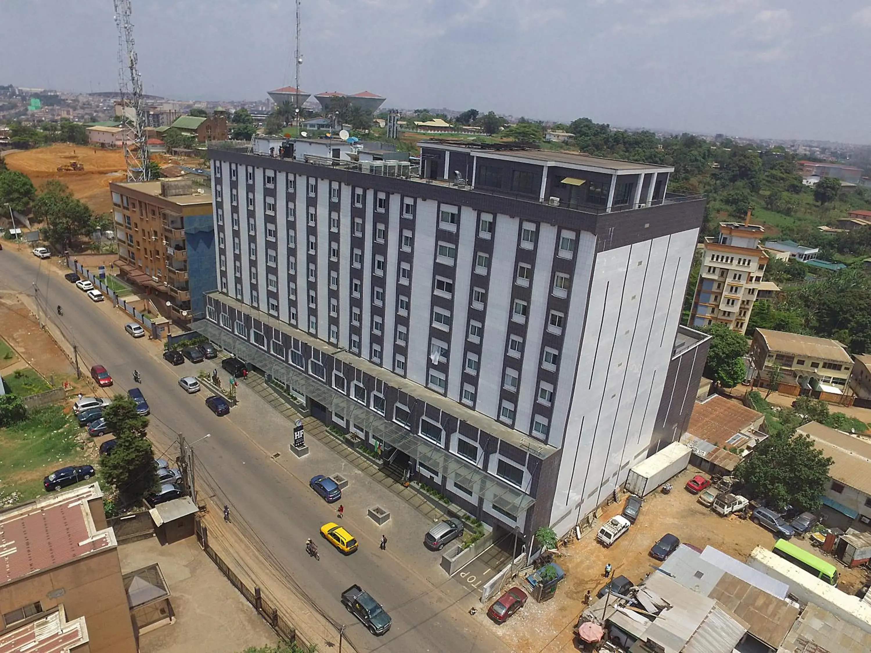 Property building in Hotel Franco Yaounde Property building in Hotel Franco Yaounde