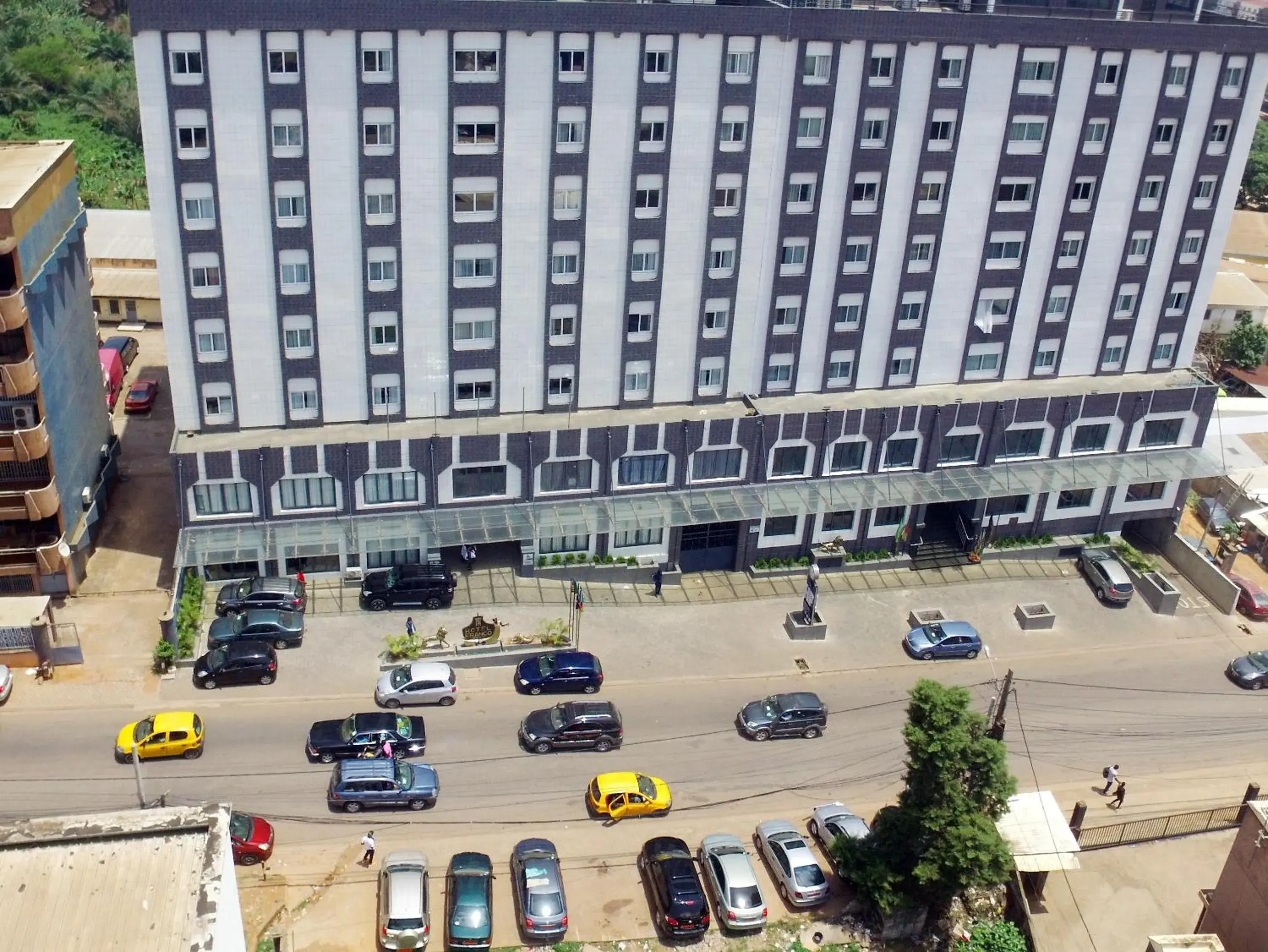 Property building in Hotel Franco Yaounde Property building in Hotel Franco Yaounde