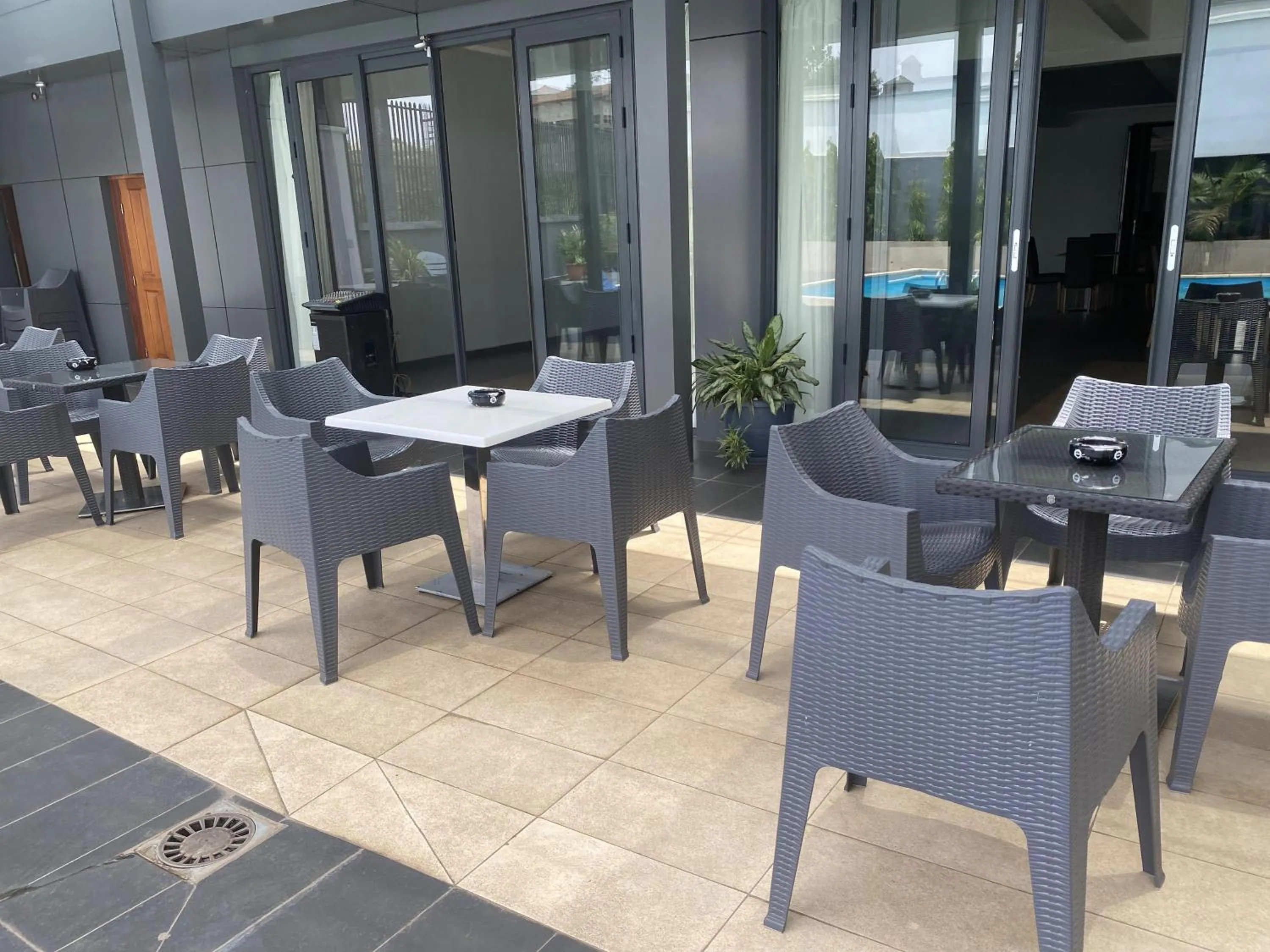 Patio in Hotel Franco Yaounde