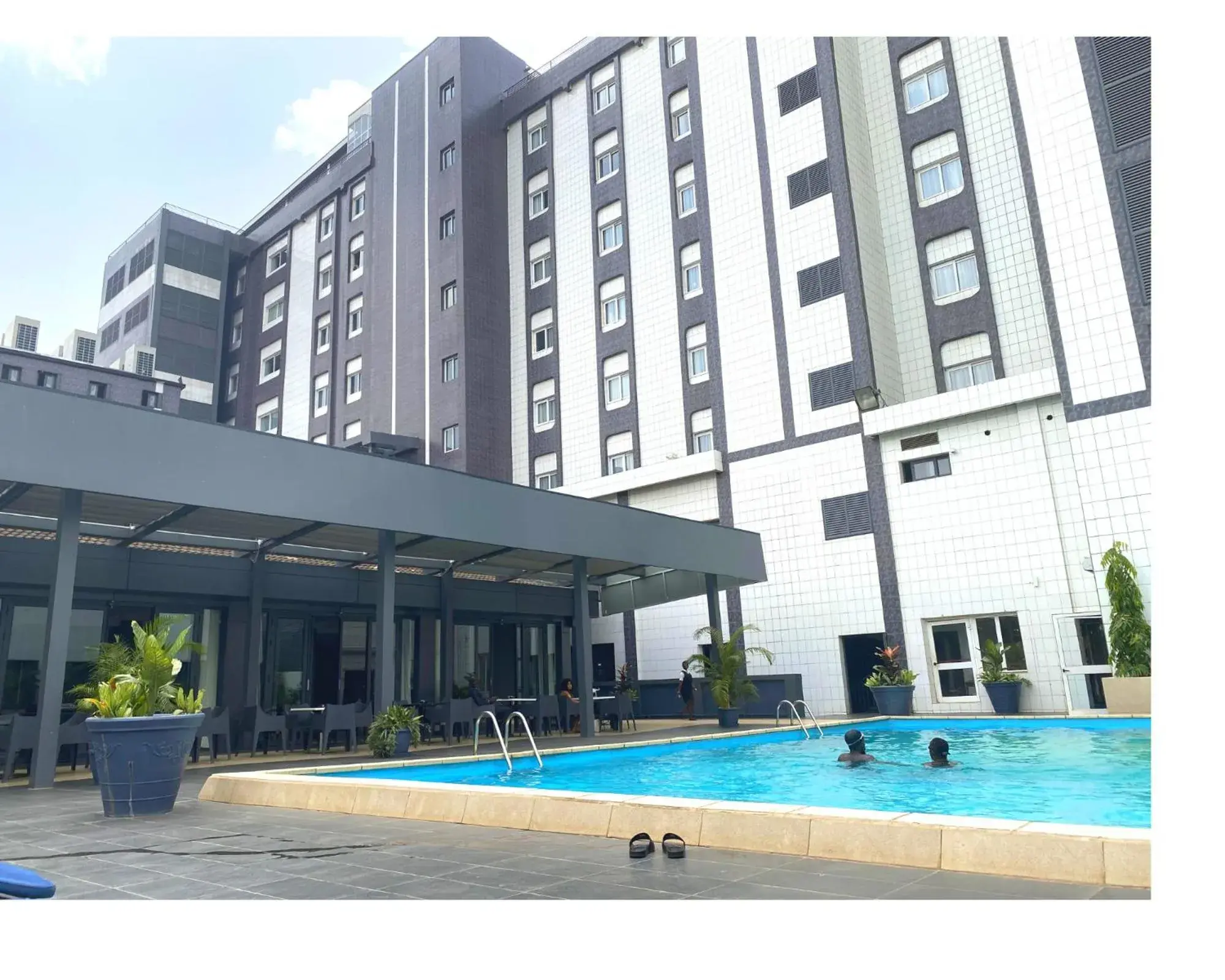 Swimming pool in Hotel Franco Yaounde Swimming pool in Hotel Franco Yaounde