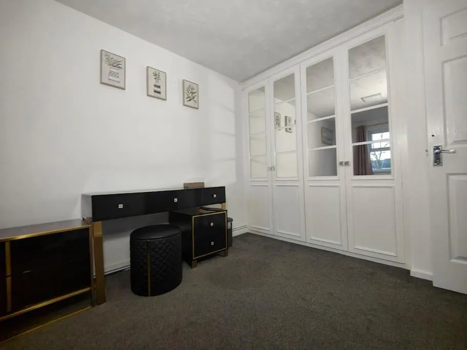 Tyburn Home, Birmingham with FREE Parking