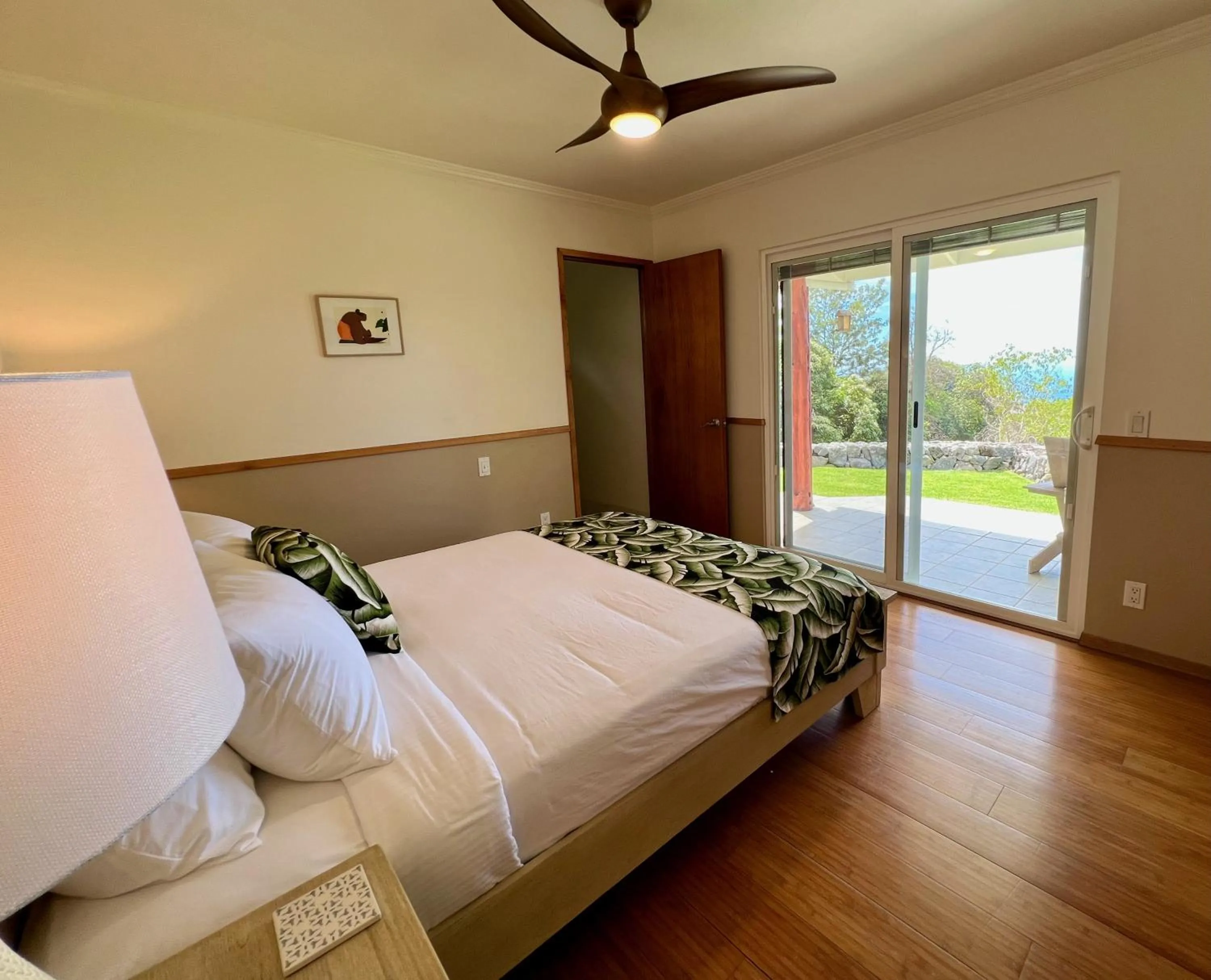 Balcony/Terrace, Bed in Mango Sunset Bed and Breakfast